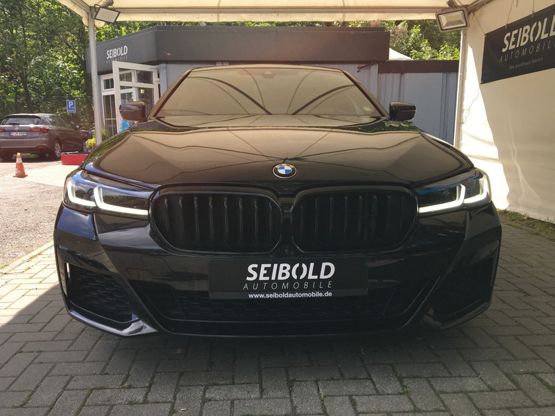 BMW 550 i xDrive A/Autom/Laser-Licht/Leder/Panorama — photo 3