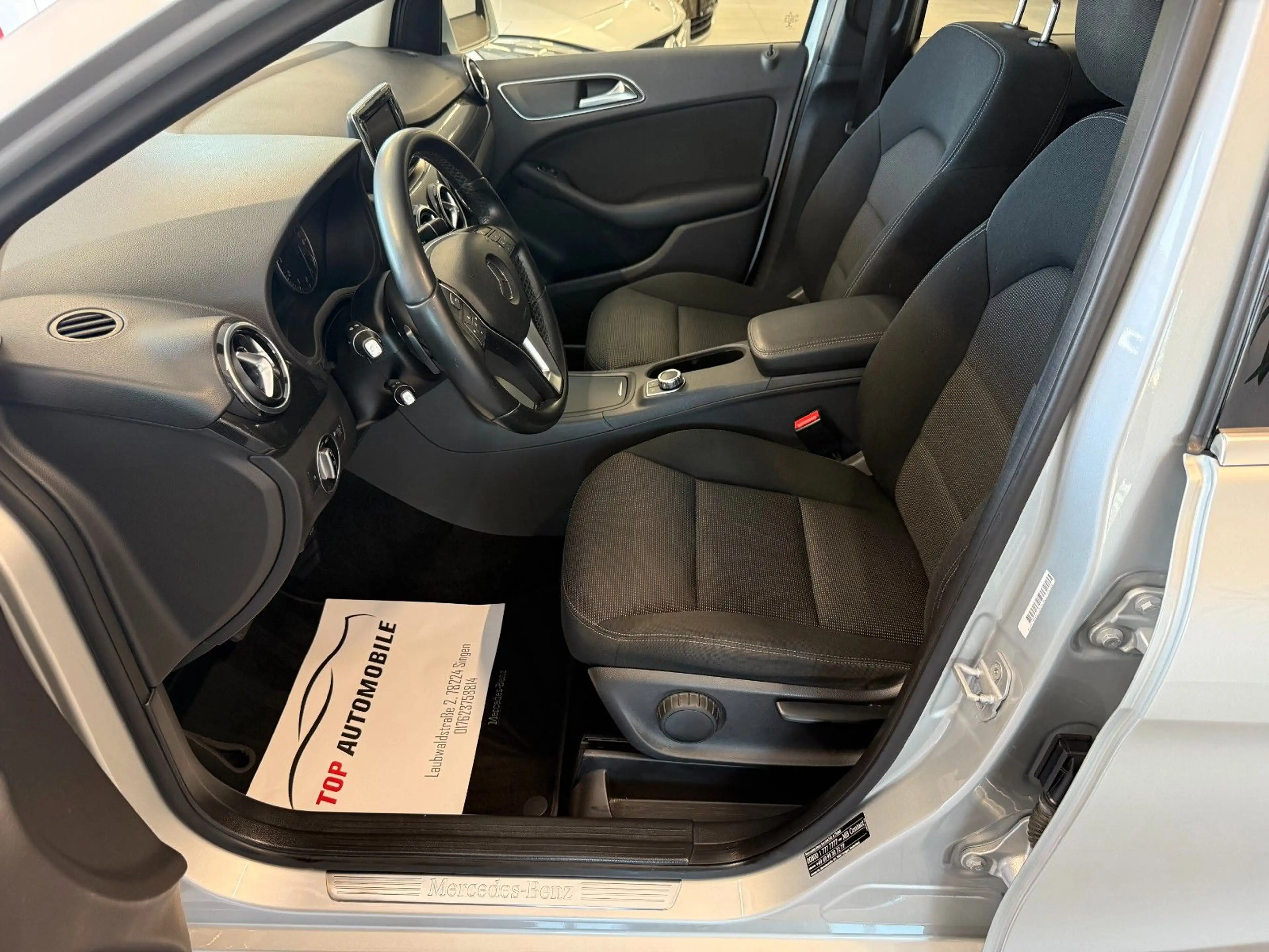 Mercedes-Benz B 180 *Tempomat*Euro6*TÜV*Navi*Shz*Automatik*Alu* — photo 9