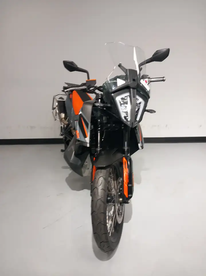 KTM 890 Adventure