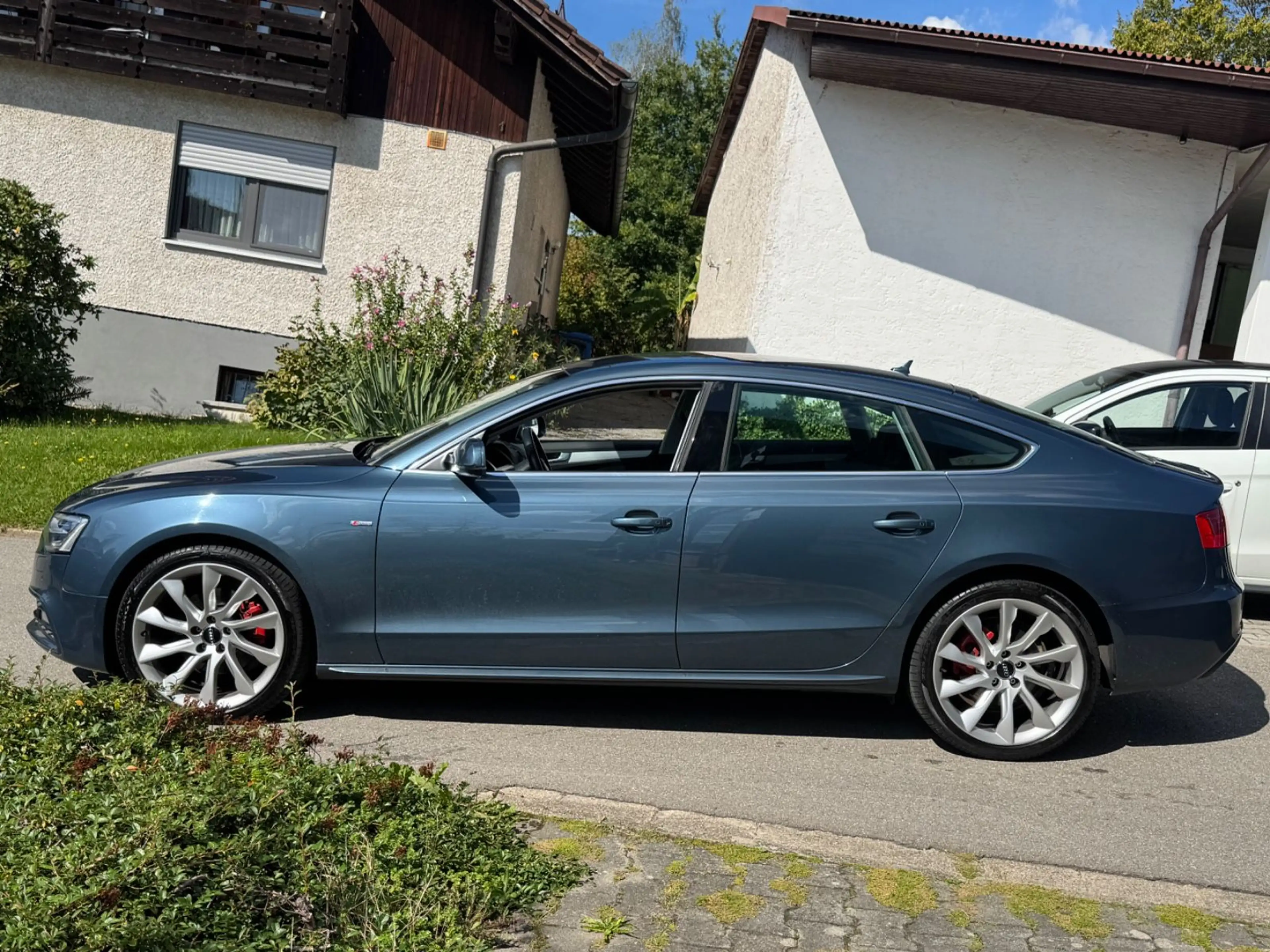 Audi A5 Sportback 2.0 TDI  quattro — photo 4