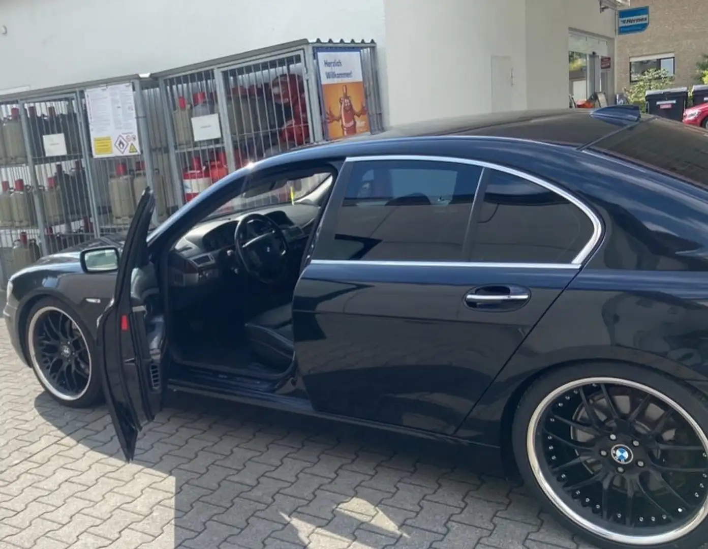 BMW 730 730Ld Černá - 1