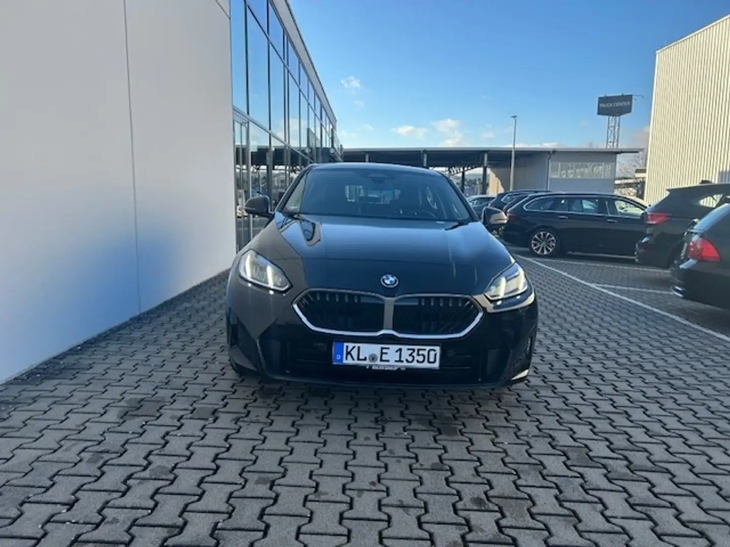 BMW 118 d El. Heckklappe Klimaautom DAB Parklenkass. Alarm Schwarz - 2