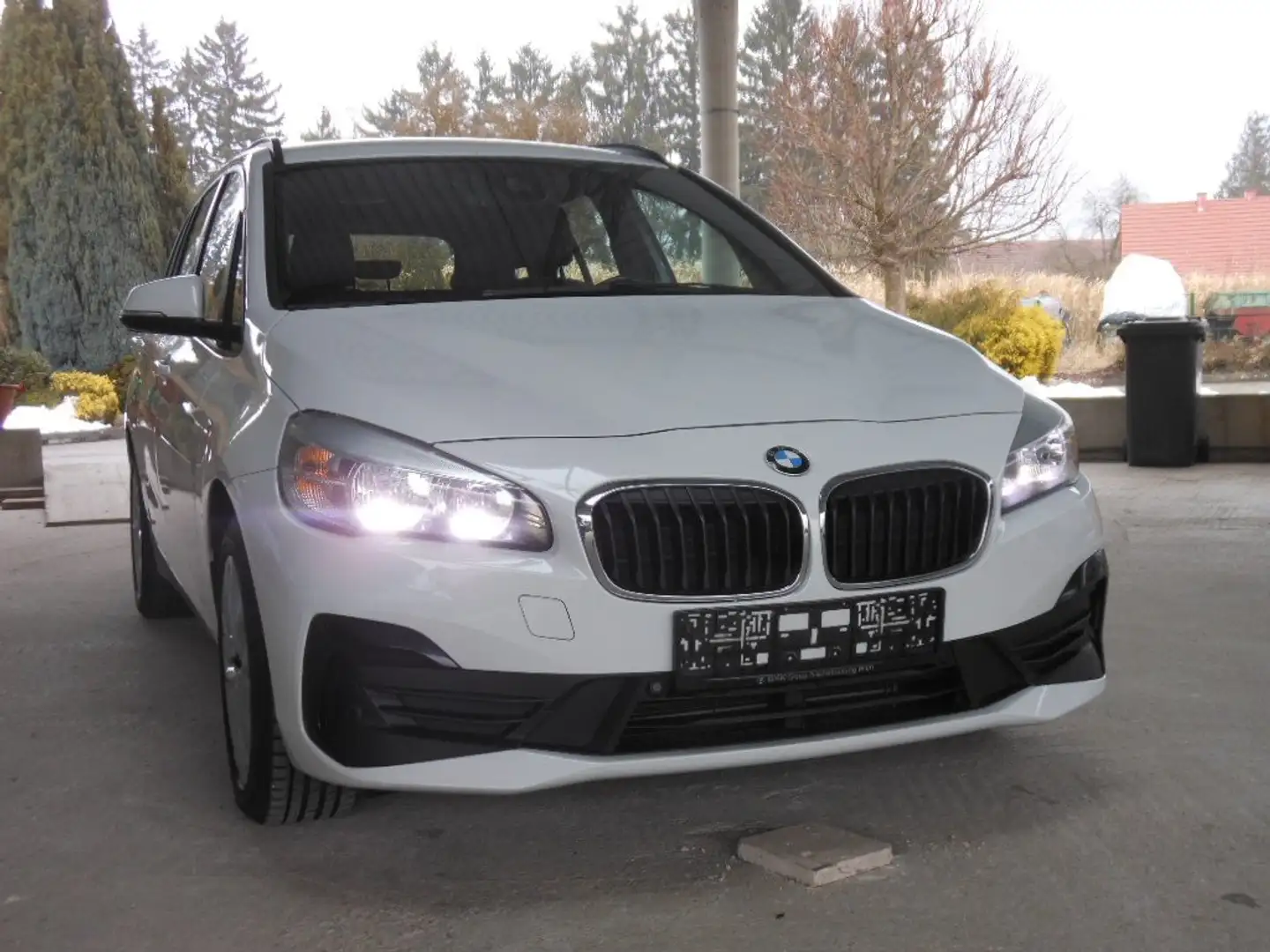 BMW 218 218 d Gran Tourer Weiß - 1