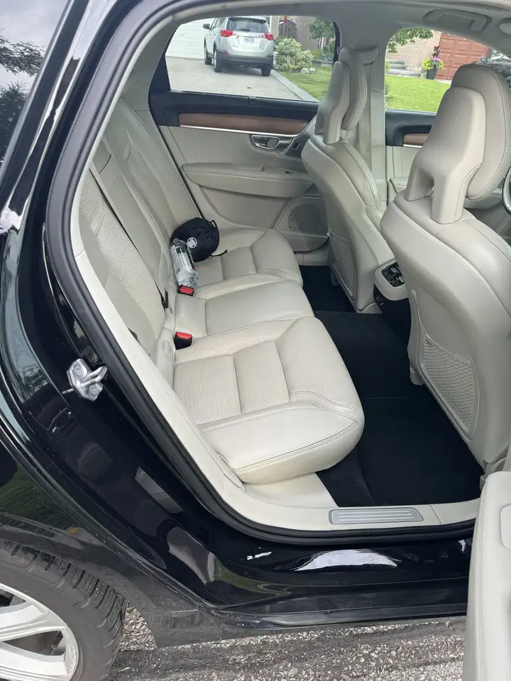 Volvo S90 снимка Volvo S90