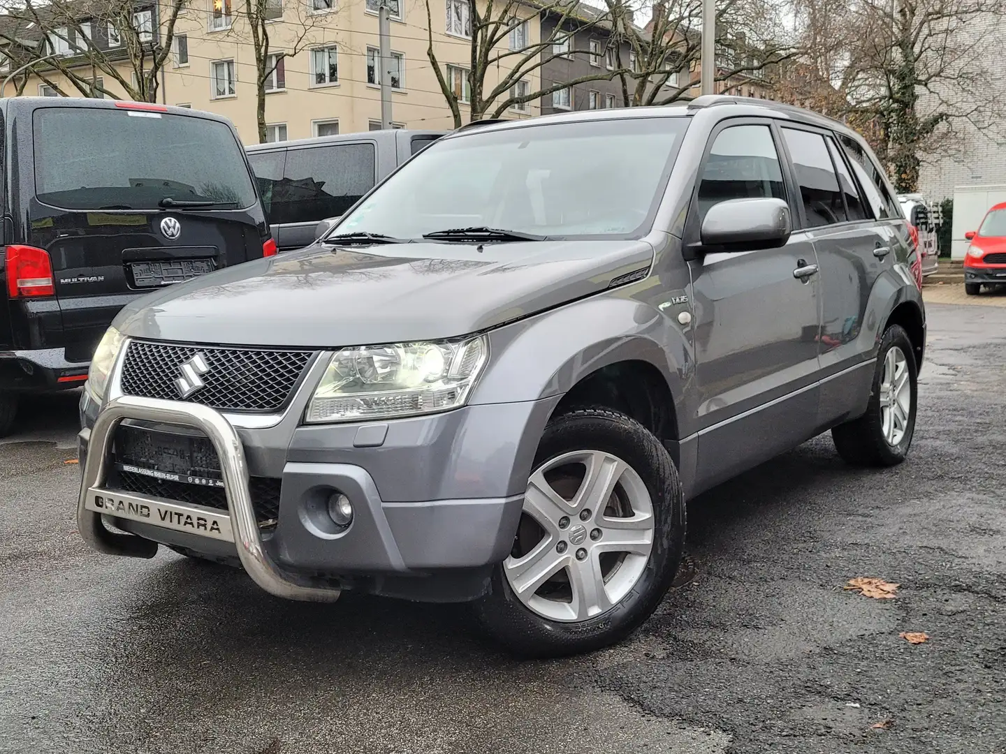 Suzuki Grand Vitara 1.9 DDIS 4x4*Leder*Navi*Xen*17"*S-Dach*Keyless*AHK Gri - 2