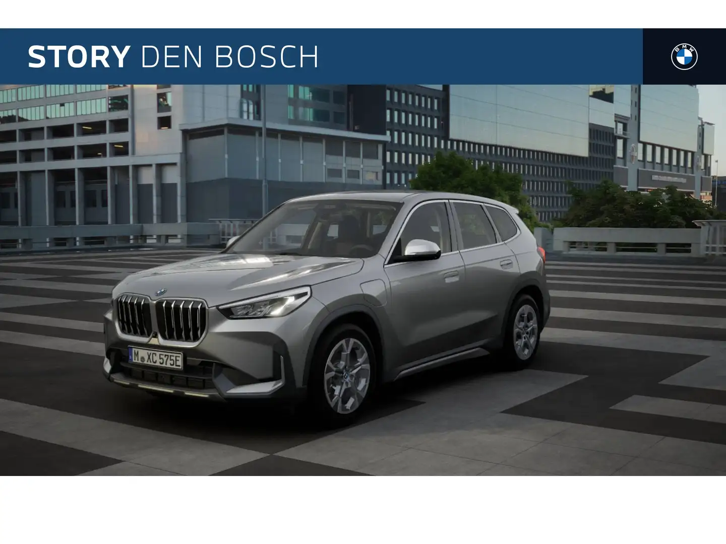 BMW X1 xDrive25e High Executive xLine Automaat / Trekhaak Zilver - 1