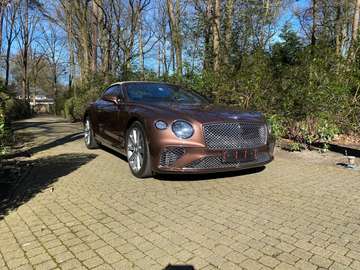 Continental GTC 4.0 BiTurbo V8