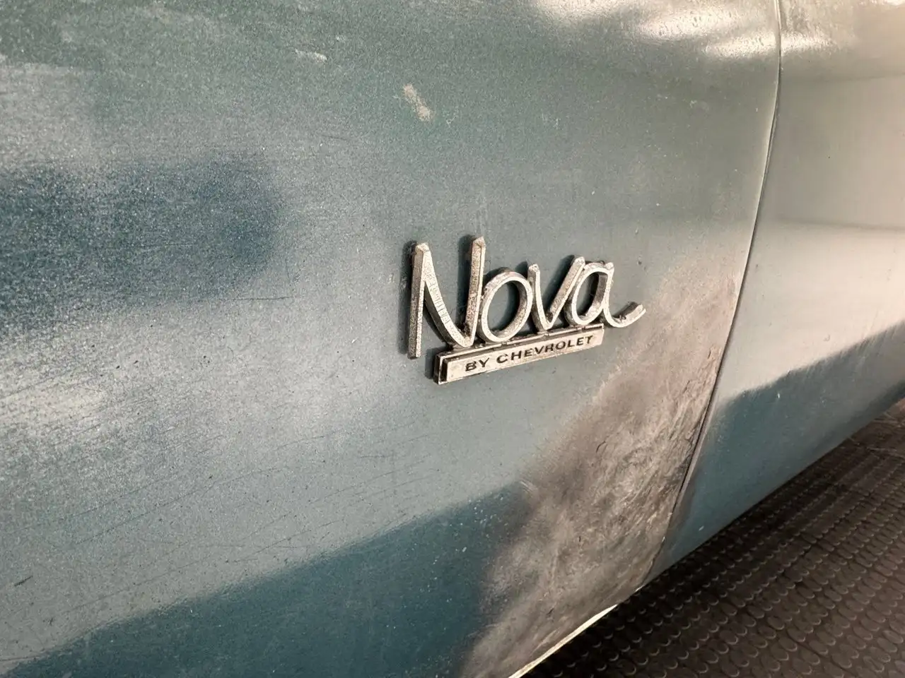Chevrolet Nova Concours 2 Door Sedan, foto 12