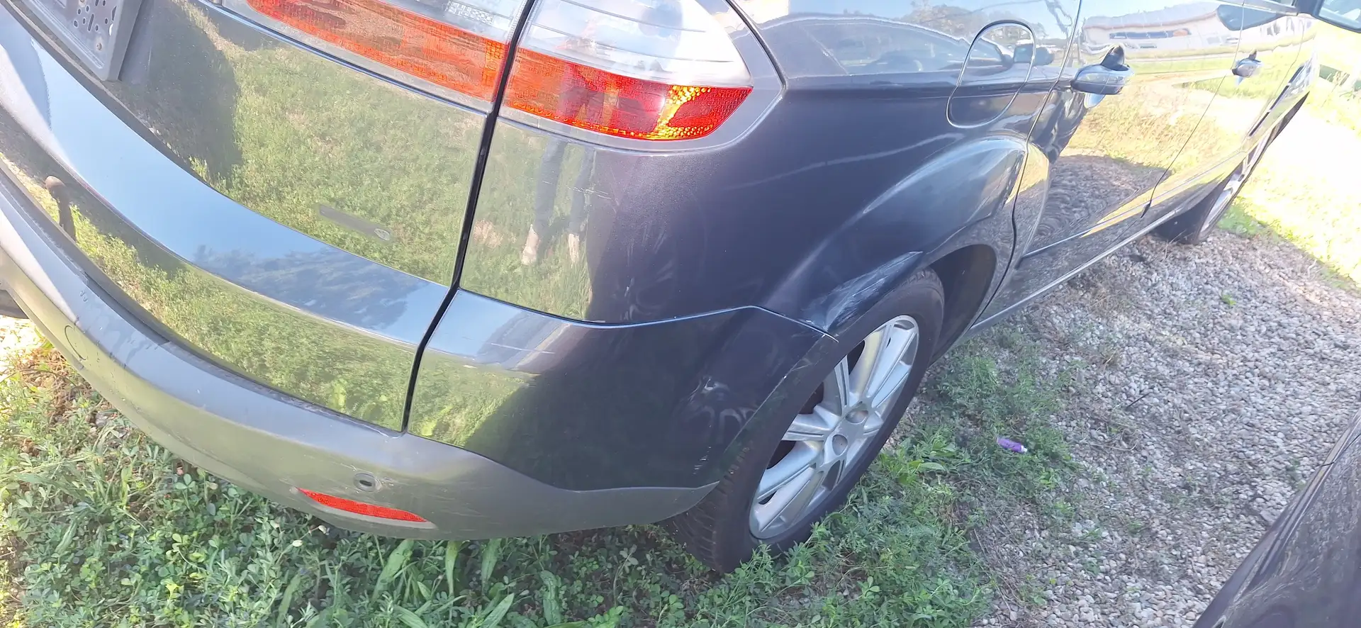 Ford S-Max 7sitzer Grau - 1