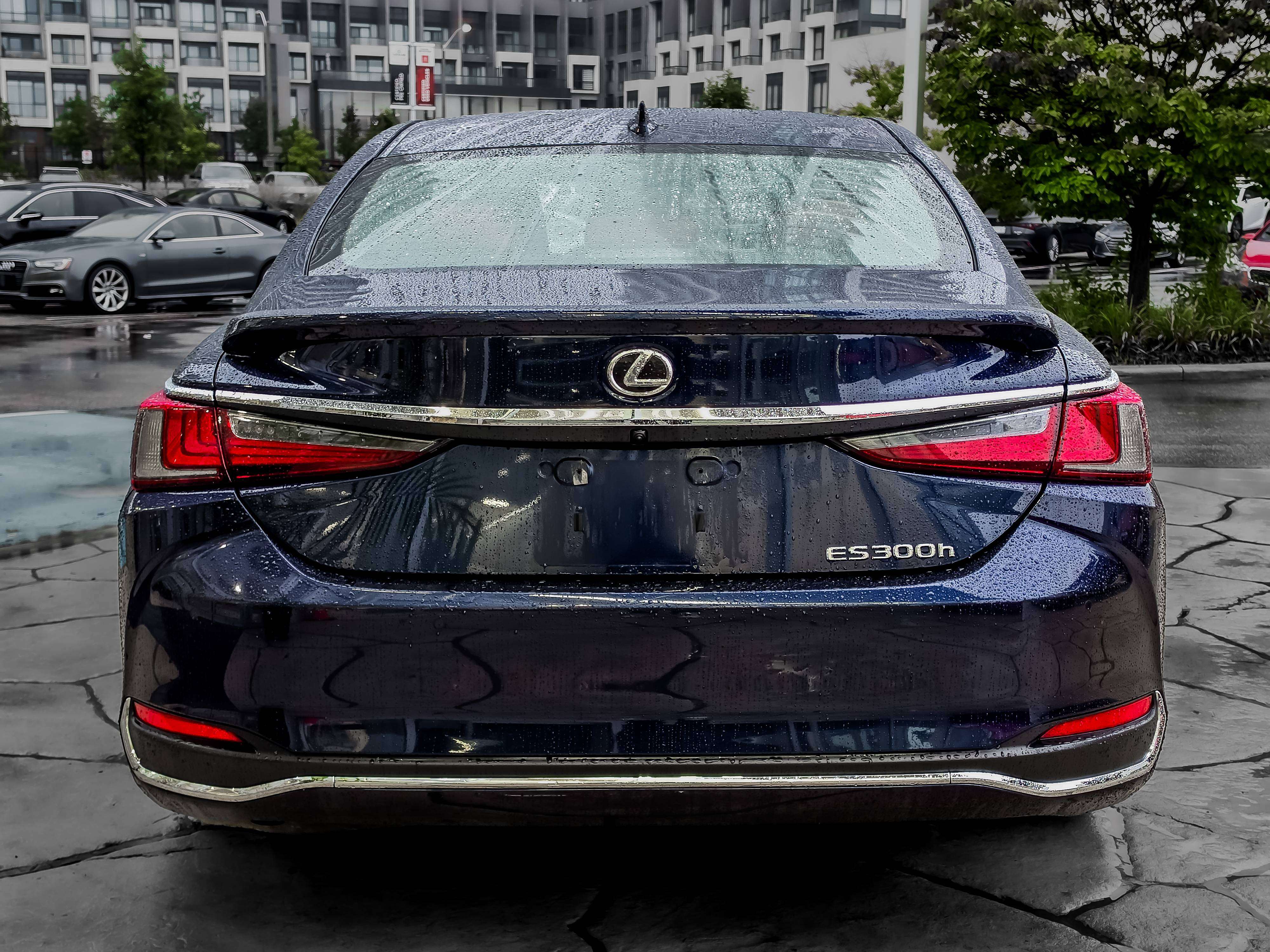 2023 Lexus ES 300H | Luxury Pkg | Lexus Certified — снимка 1