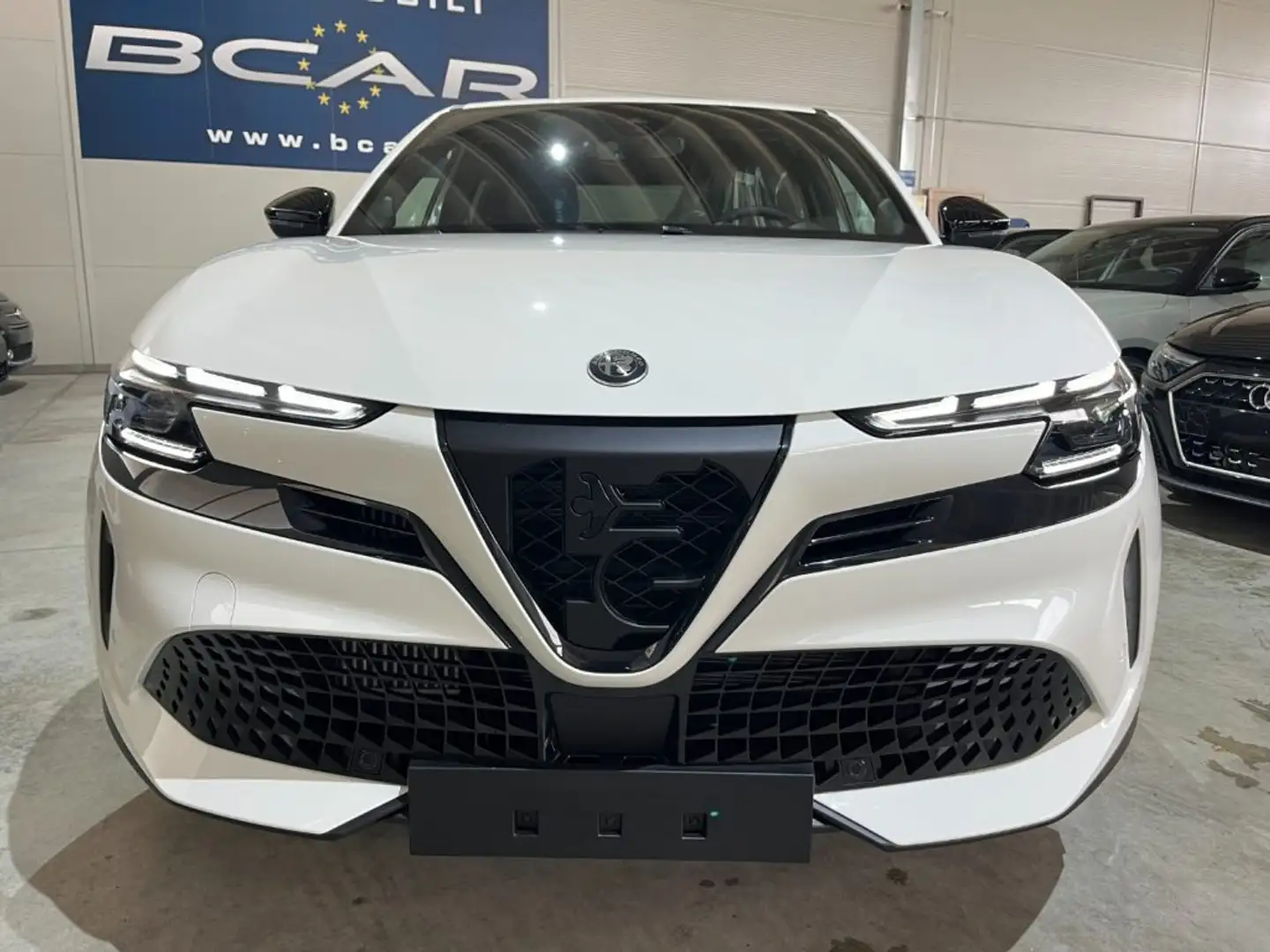 Alfa Romeo Junior 1.2 136CV Hybrid eDCT6 Speciale +TECHNO/LED MATRIX Bianco - 2