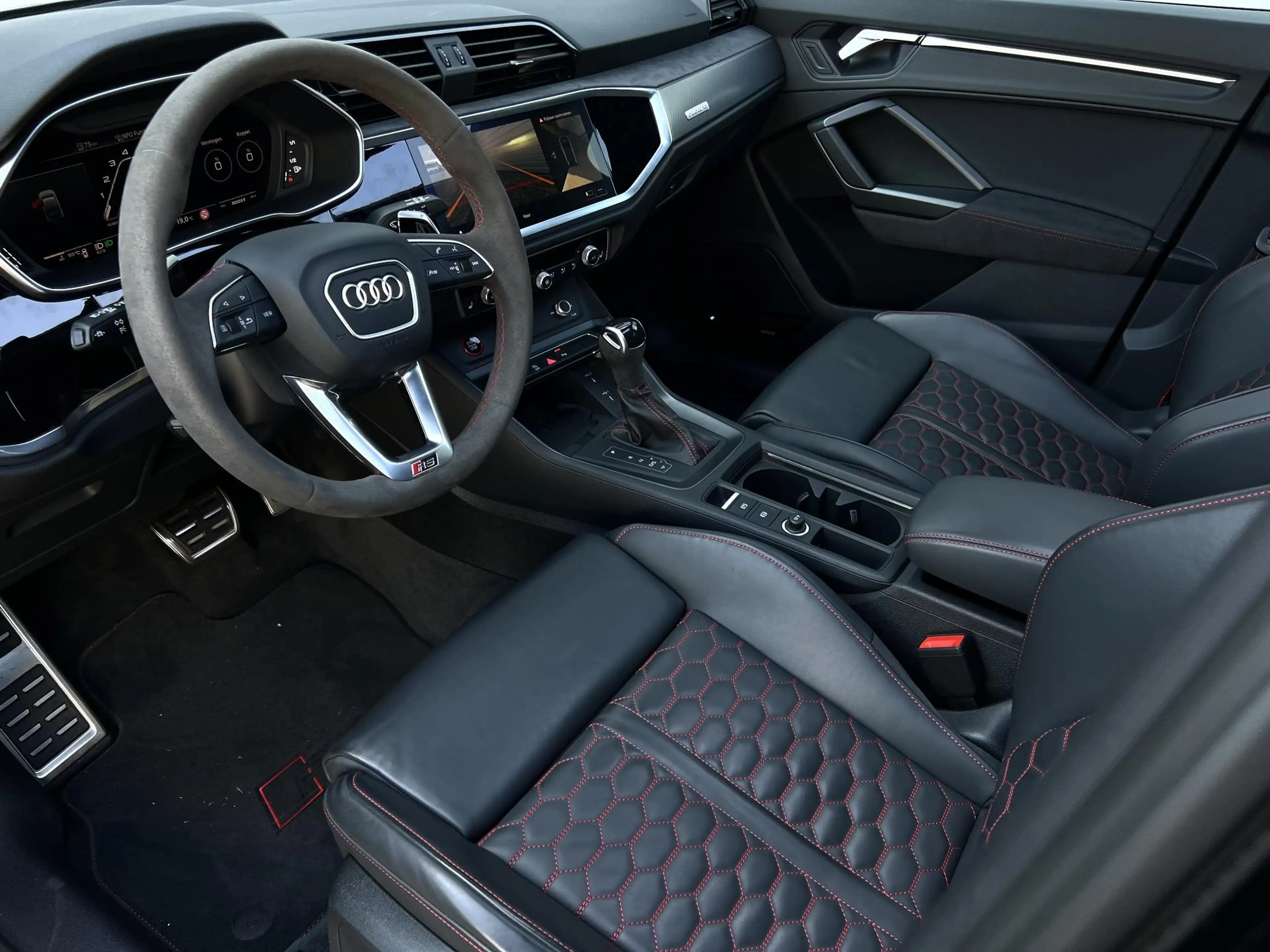 Audi RS Q3 Sportback TFSI FULL OPTION — photo 9