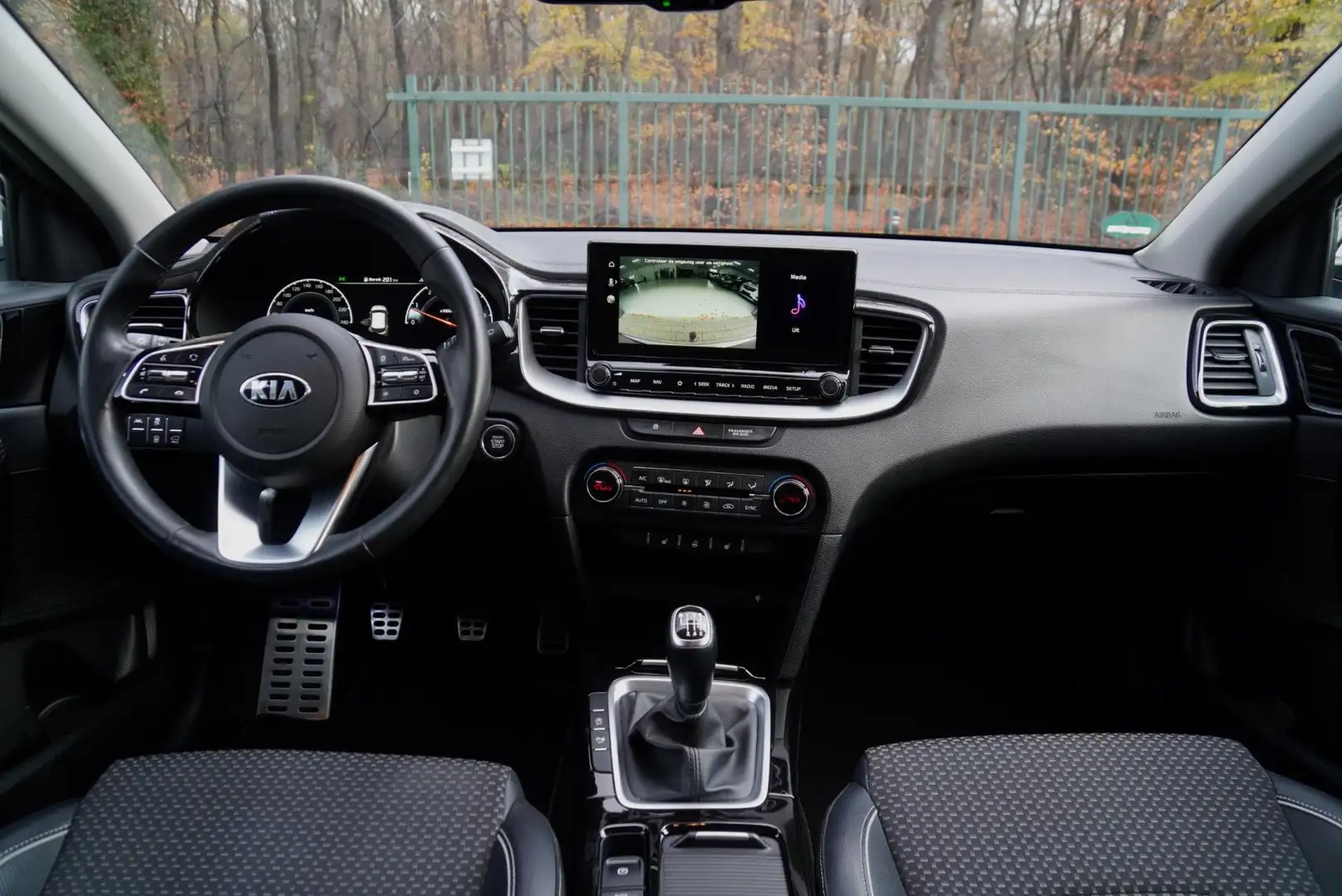 Kia XCeed 1.6 T-GDi ExecutiveLine CARPLAY CAMERA TREKHAAK LE Weiß - 2