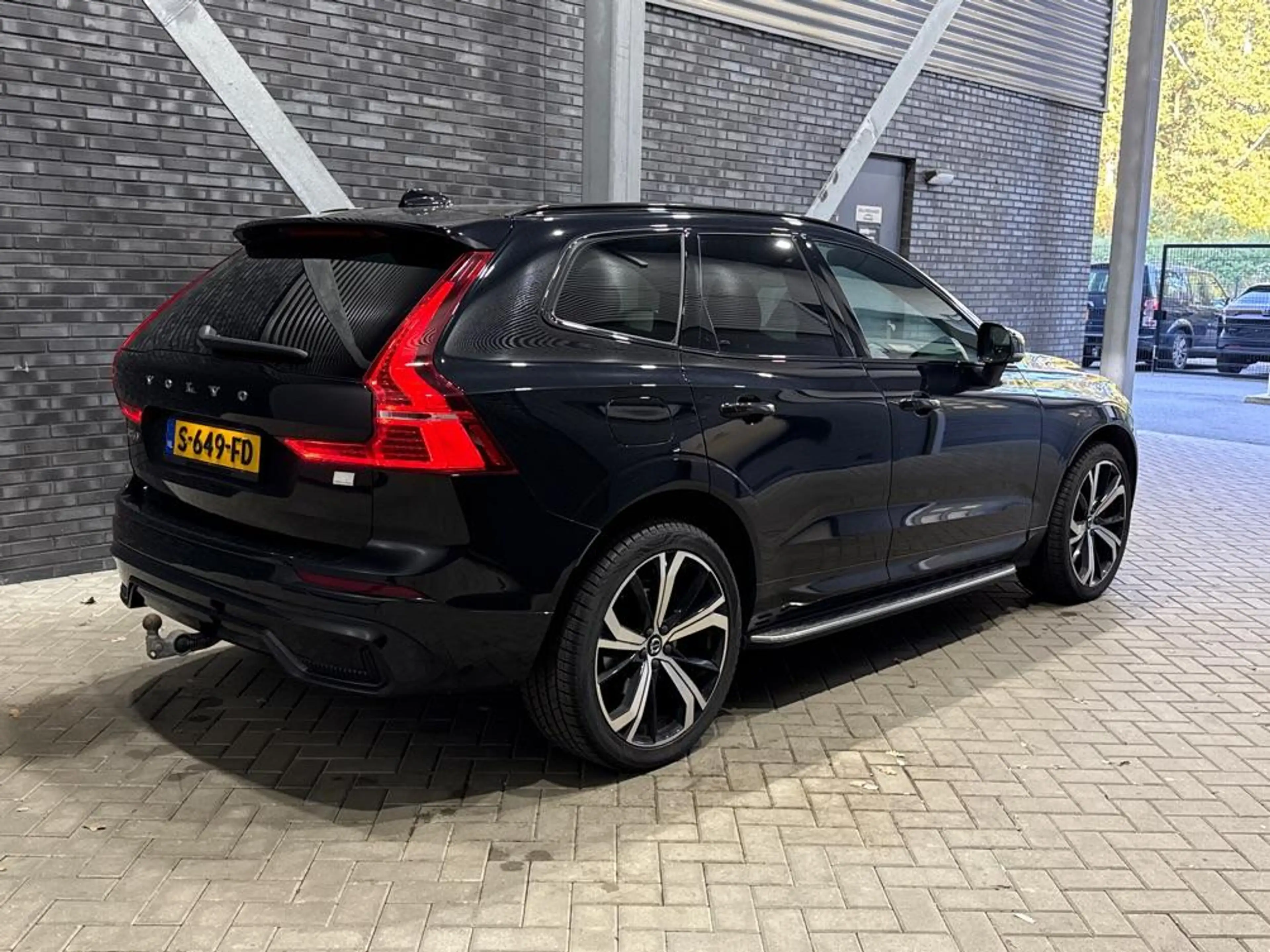 Volvo XC60 T8 R-Design | Harman/Kardon | Panoramadak | Trekha — photo 2