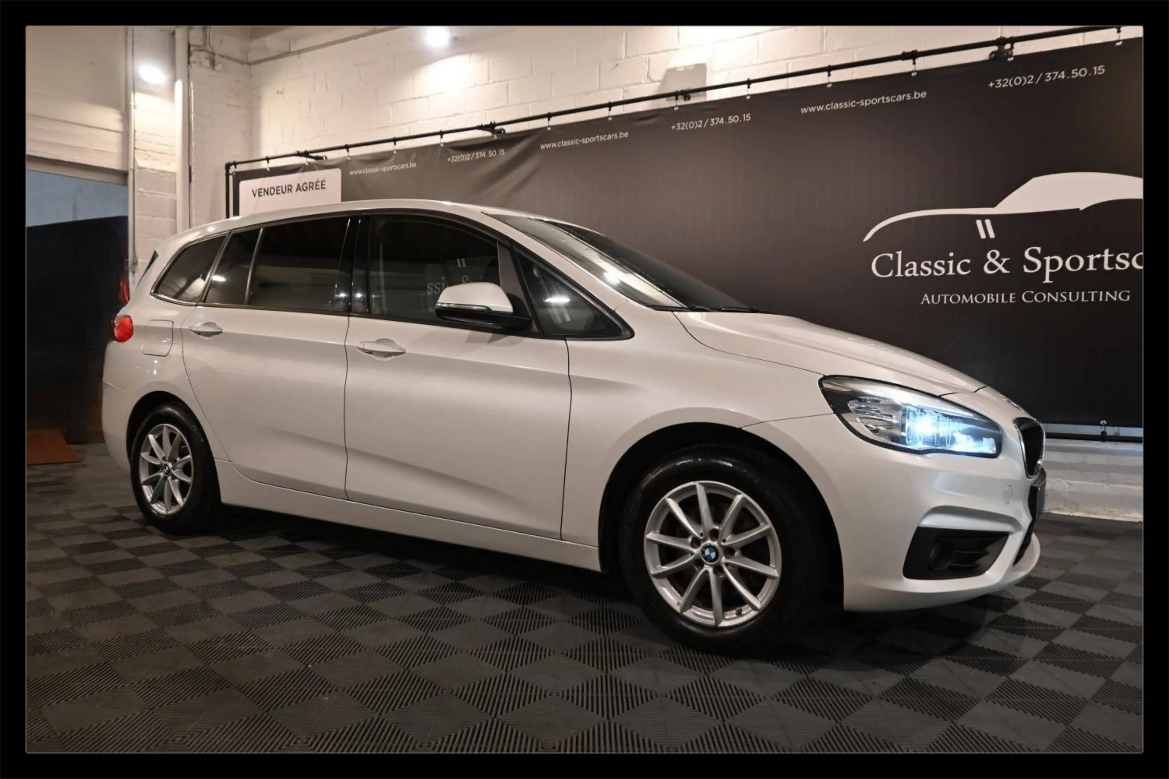 BMW 216 d GRAN TOURER / EURO 6b / XENON / LEDS / GPS NAVI / ATTACHE REMORQUE !!