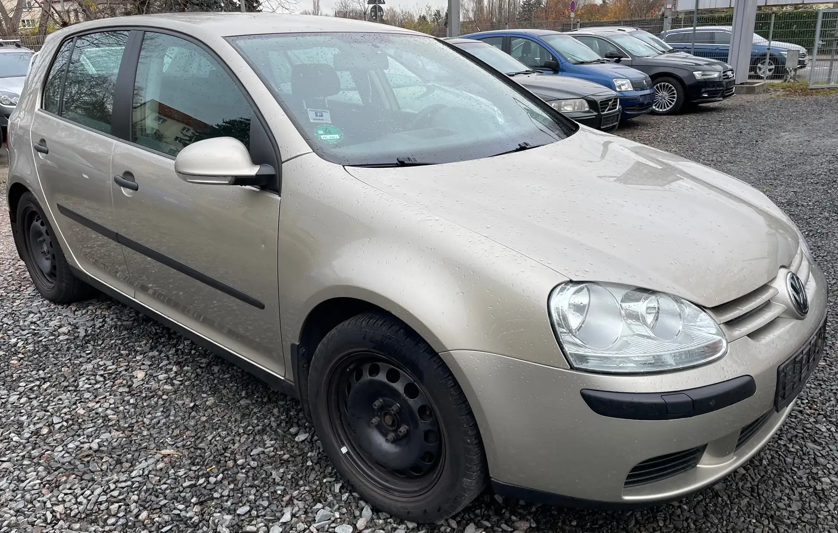 Volkswagen e-Golf Beige - 2