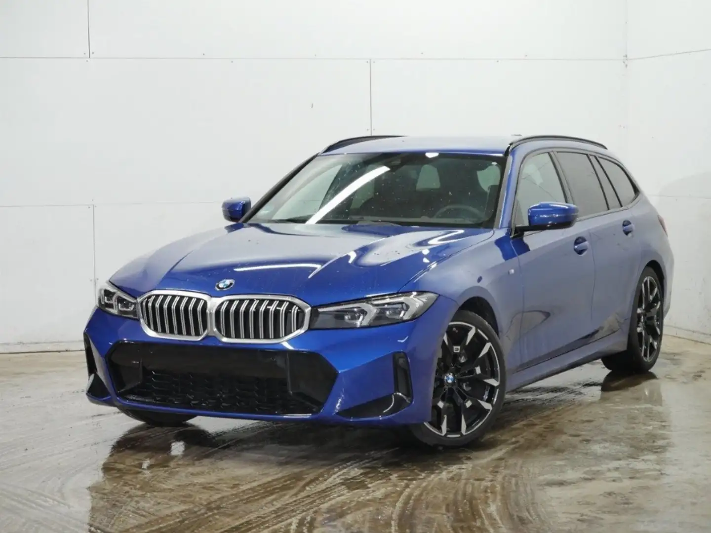 BMW 318 i TOURING M SPORT KAMERA+AHK+LED+M-PAKET+DAB Blau - 1