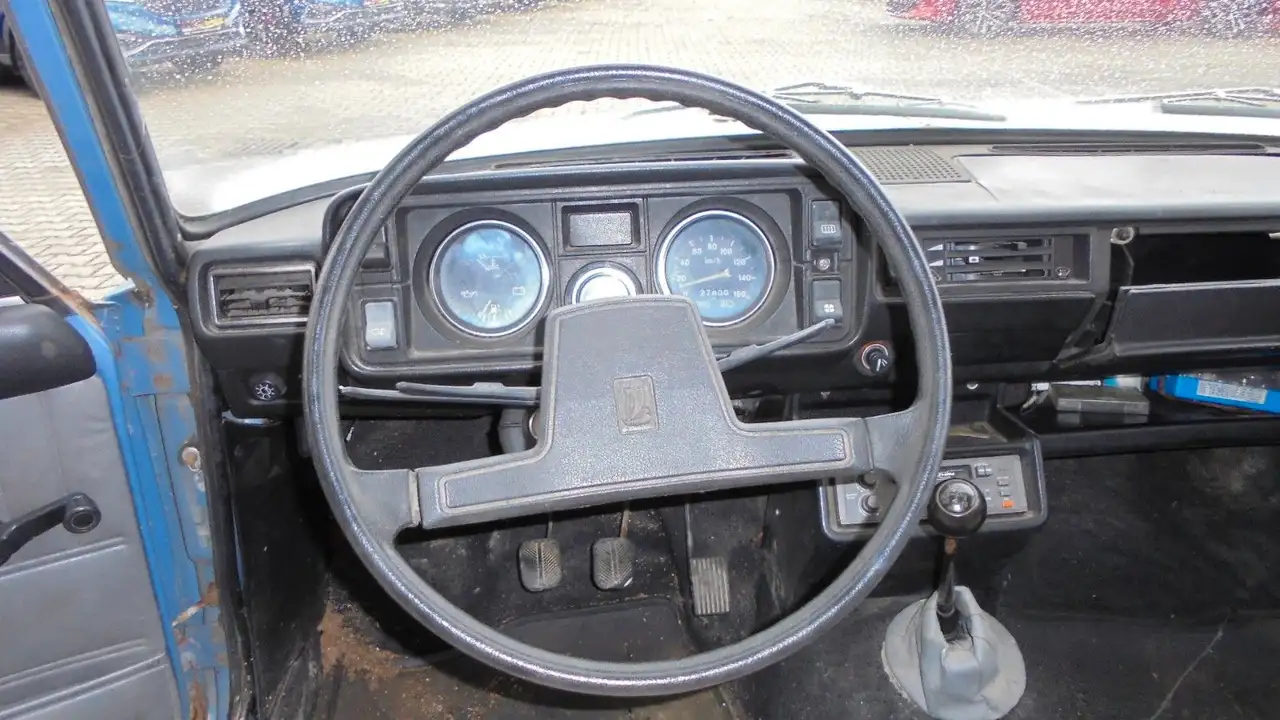 Lada 2104 1300ccm, 4-Gang,Radio, beh.Heckscheibe, foto 6