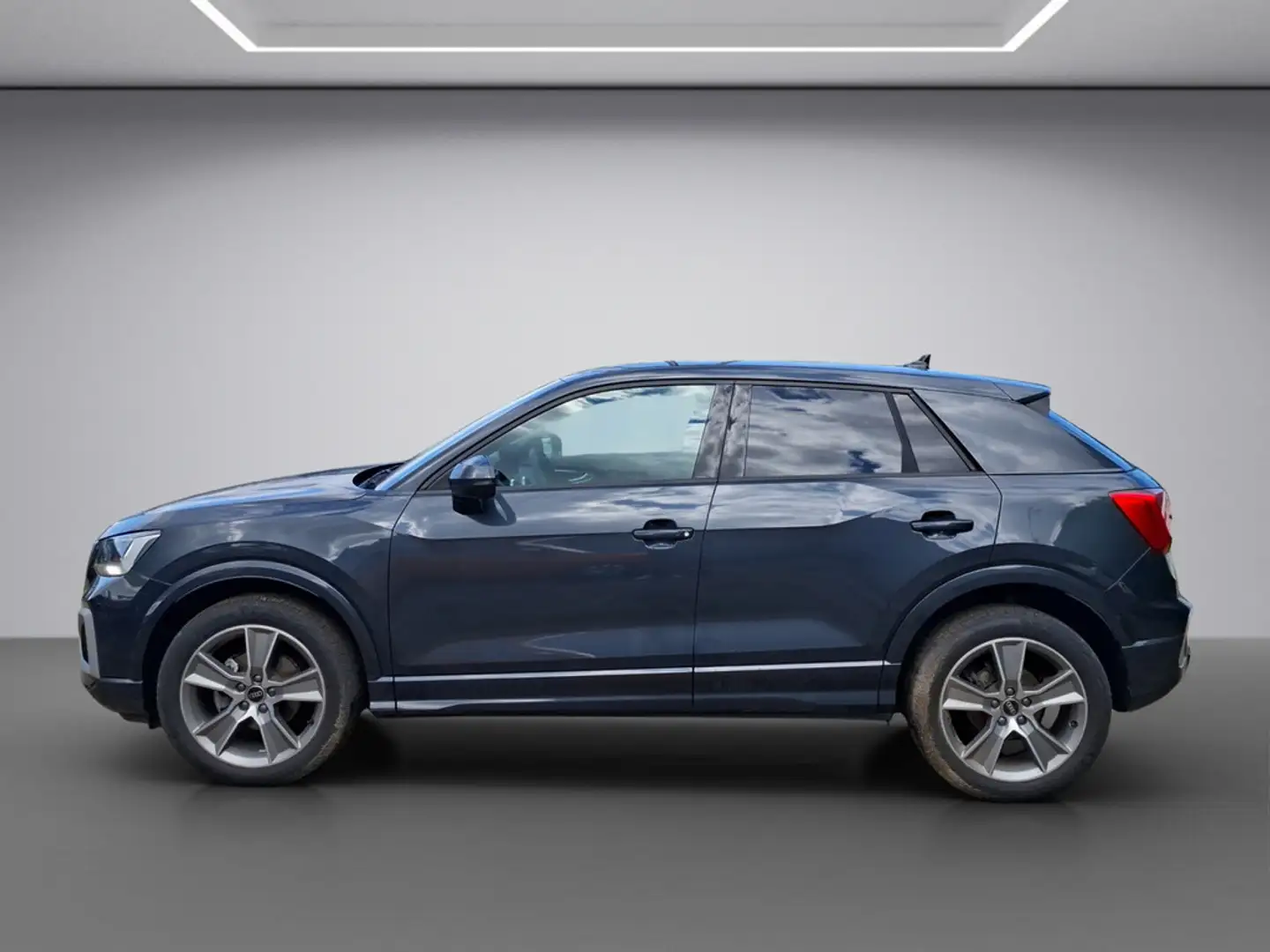 Audi Q2 35 TFSI advanced, AHK, Klima, LED-Scheinwerfer Grau - 2