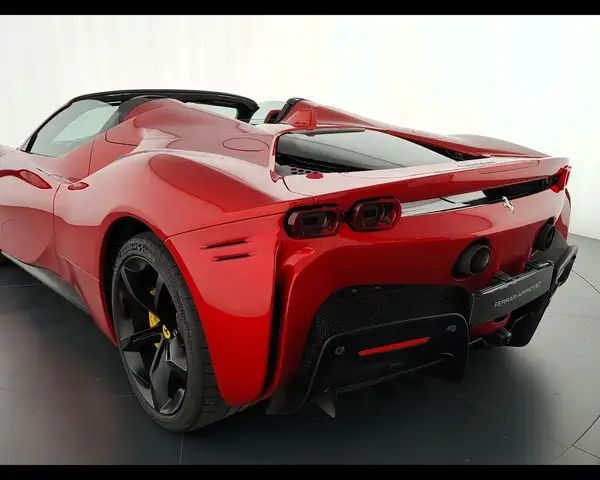 Ferrari SF90 Spider view 13