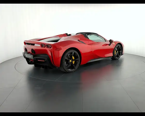 Ferrari SF90 Spider view 7