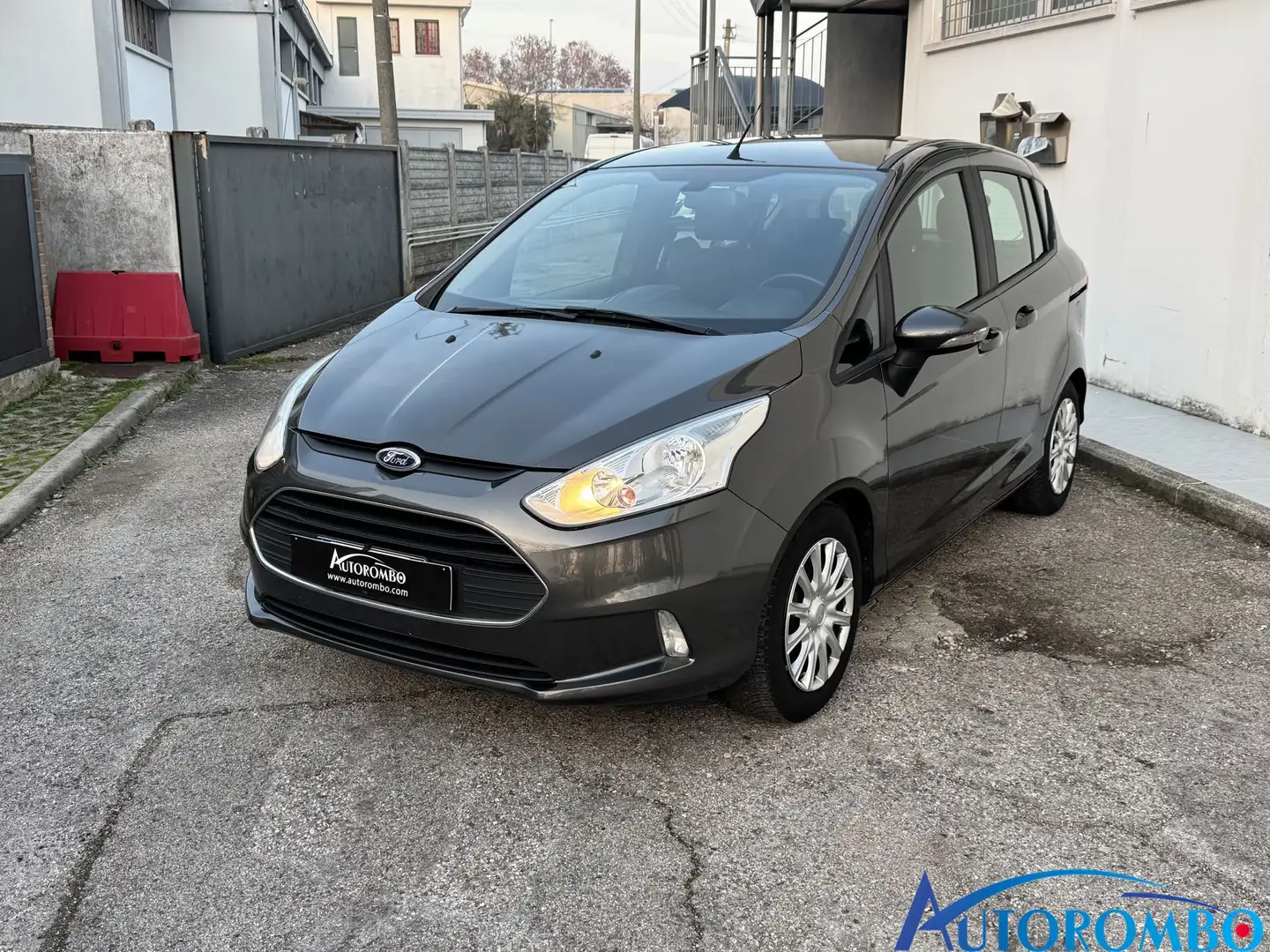Ford B-Max B-Max 1.4 90 CV GPL Plus - 1