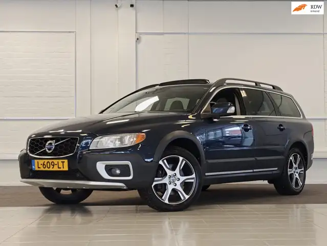 2012 Volvo XC70 in Blue for sale