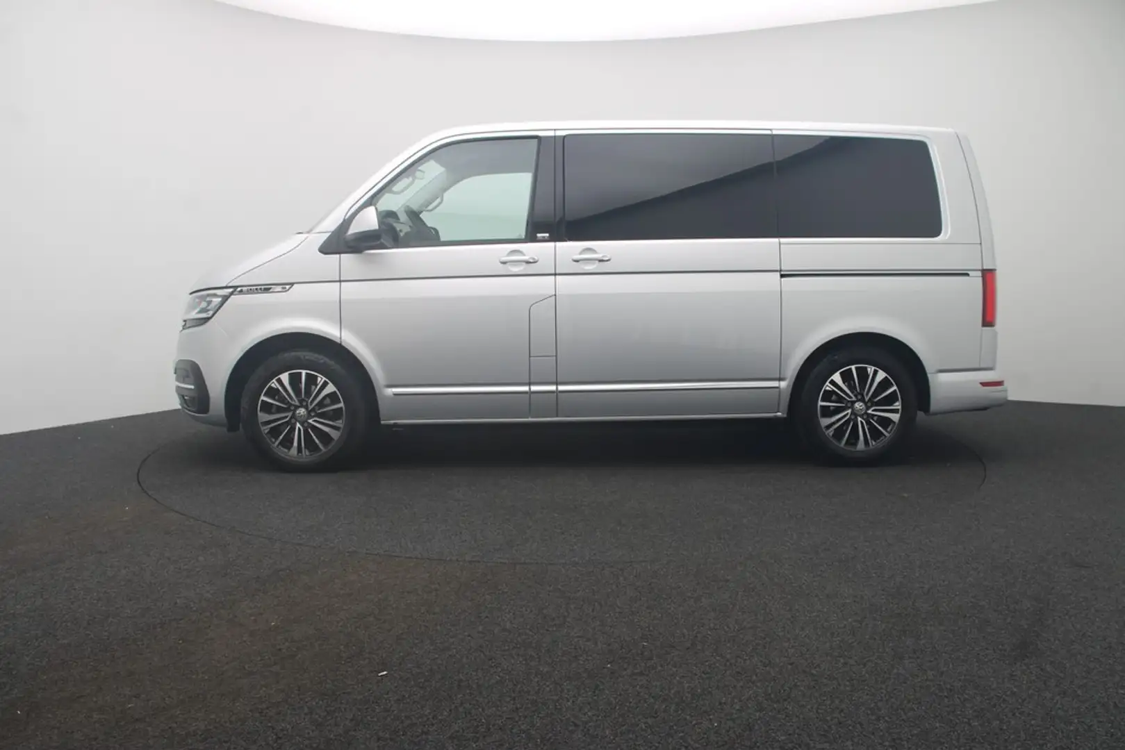 Volkswagen T6.1 Multivan 2.0 TDI LED Navi ACC Silber - 2