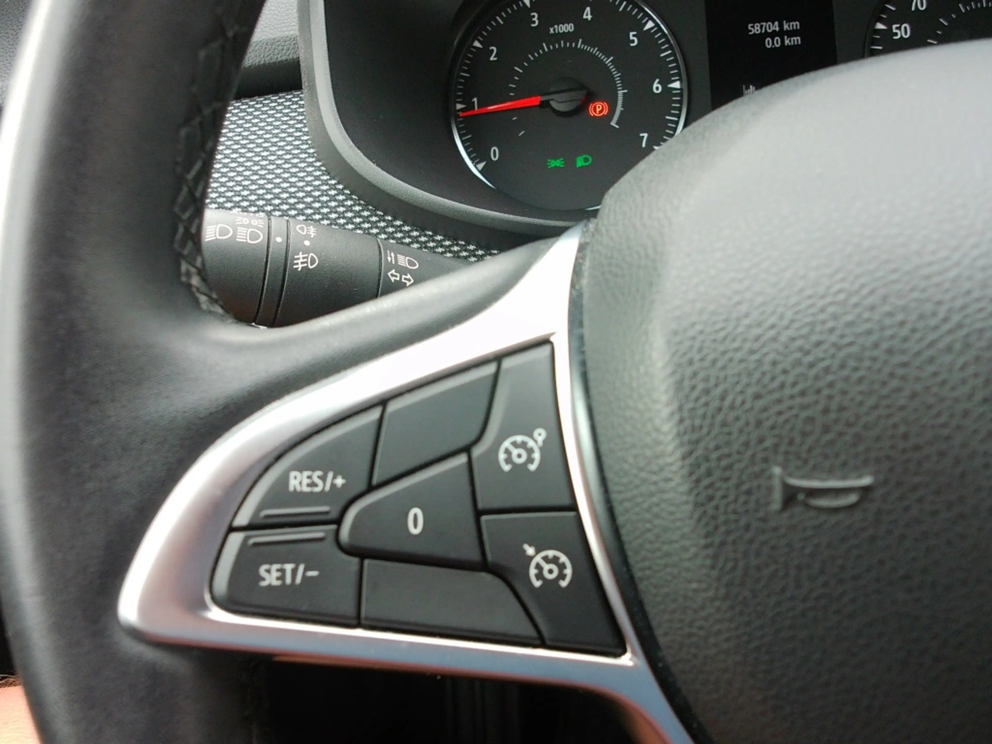 Dacia Jogger 1.0 TCe 110pk 7pl — photo 34