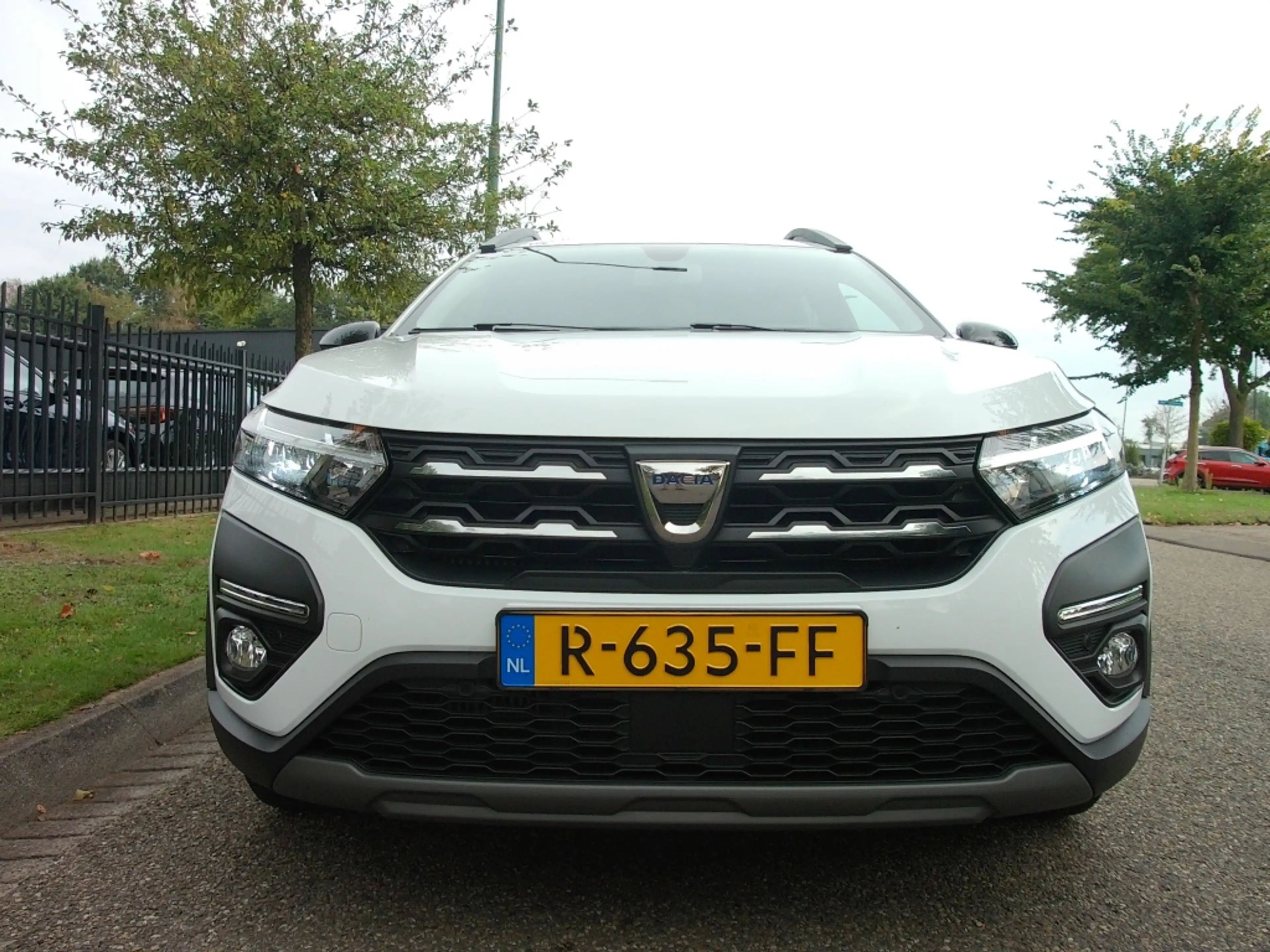 Dacia Jogger 1.0 TCe 110pk 7pl — photo 7
