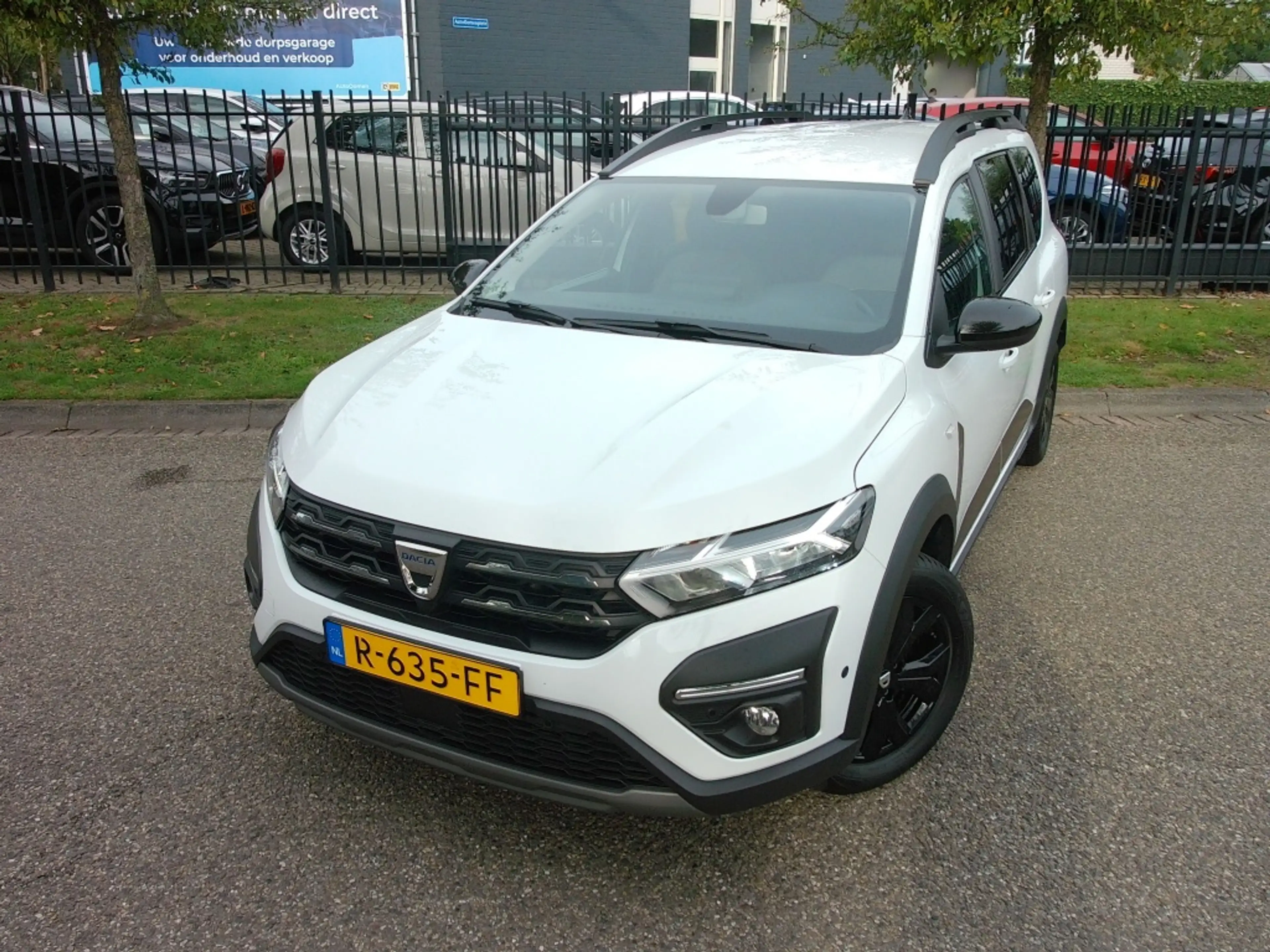 Dacia Jogger 1.0 TCe 110pk 7pl — photo 40