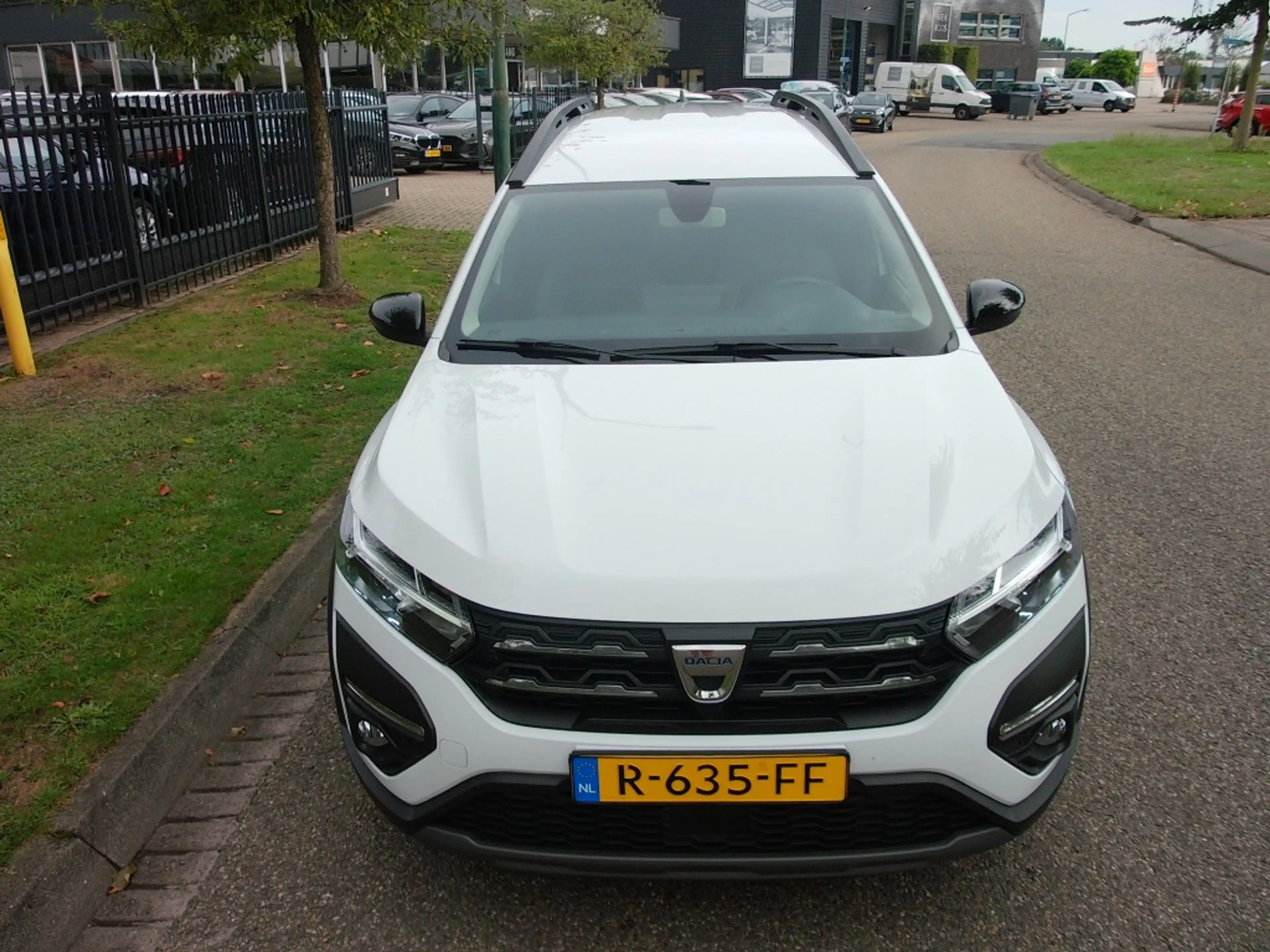 Dacia Jogger 1.0 TCe 110pk 7pl — photo 8