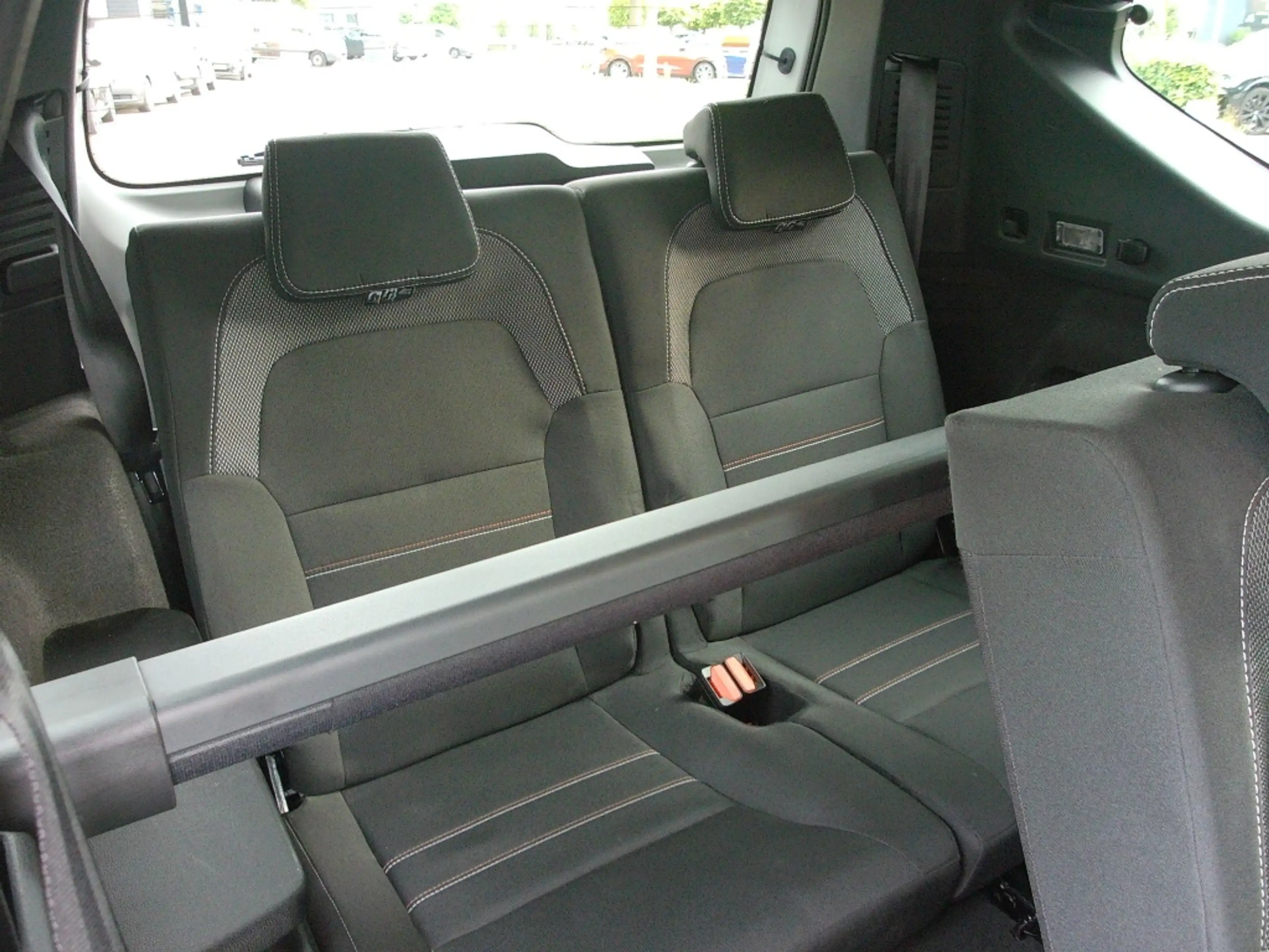 Dacia Jogger 1.0 TCe 110pk 7pl — photo 20