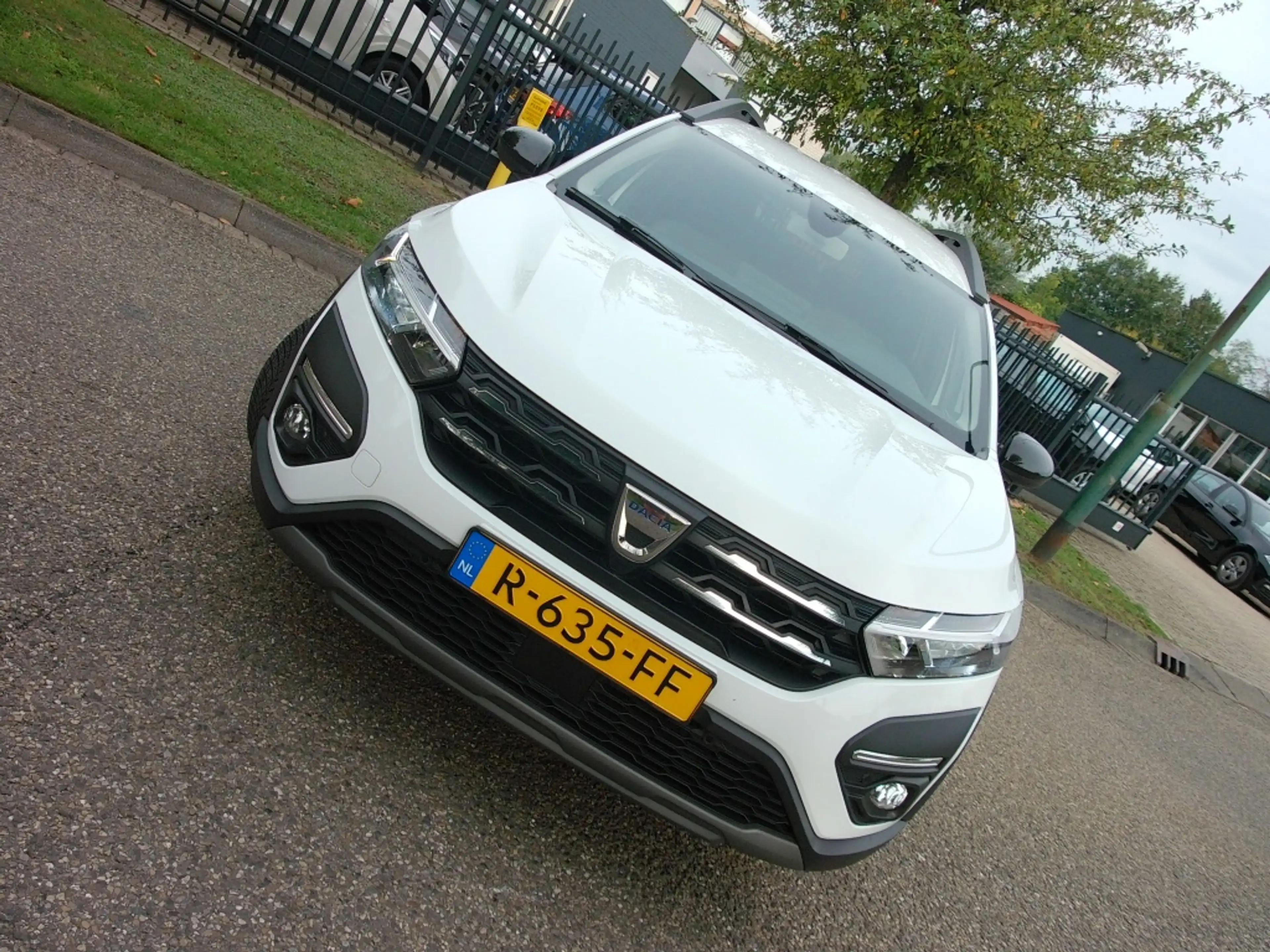Dacia Jogger 1.0 TCe 110pk 7pl — photo 42