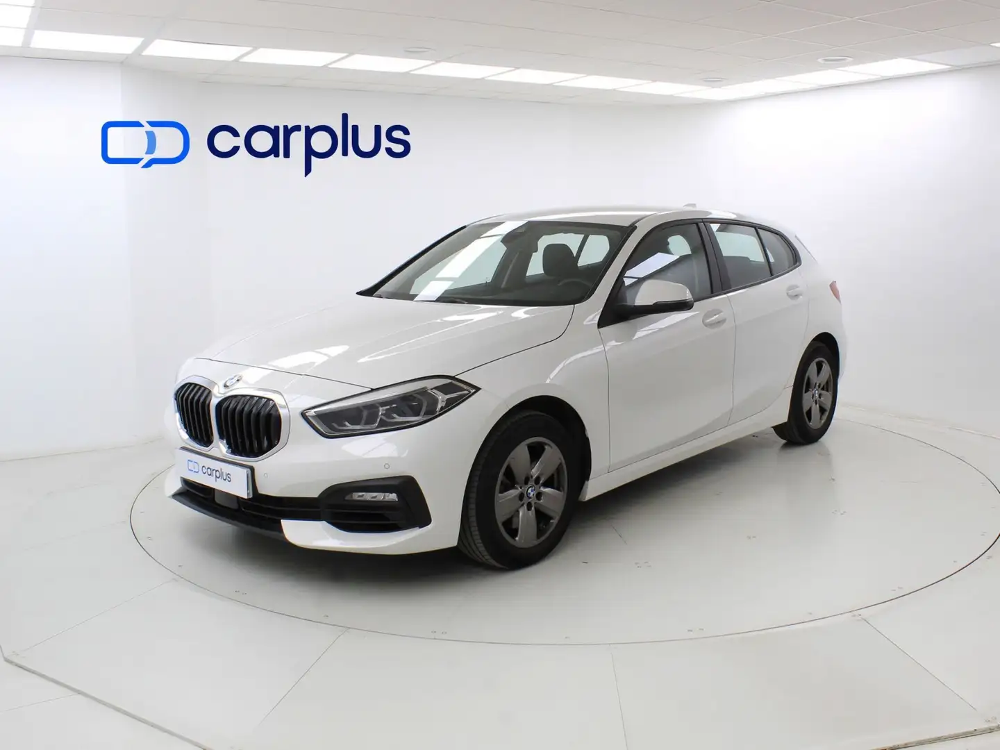 BMW 118 118iA Plateado - 1