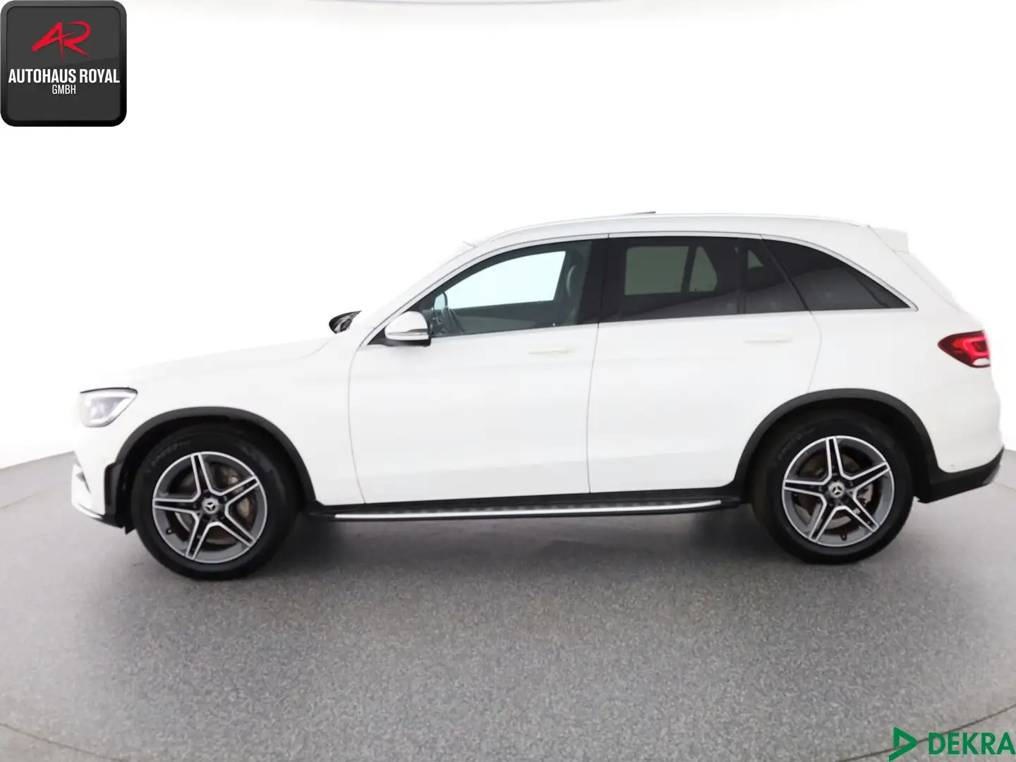 Mercedes-Benz GLC 300 GLC 300 4M 3x AMG MULTIBEAM,KAMERA,AMBIENTE,AHK Weiß - 2