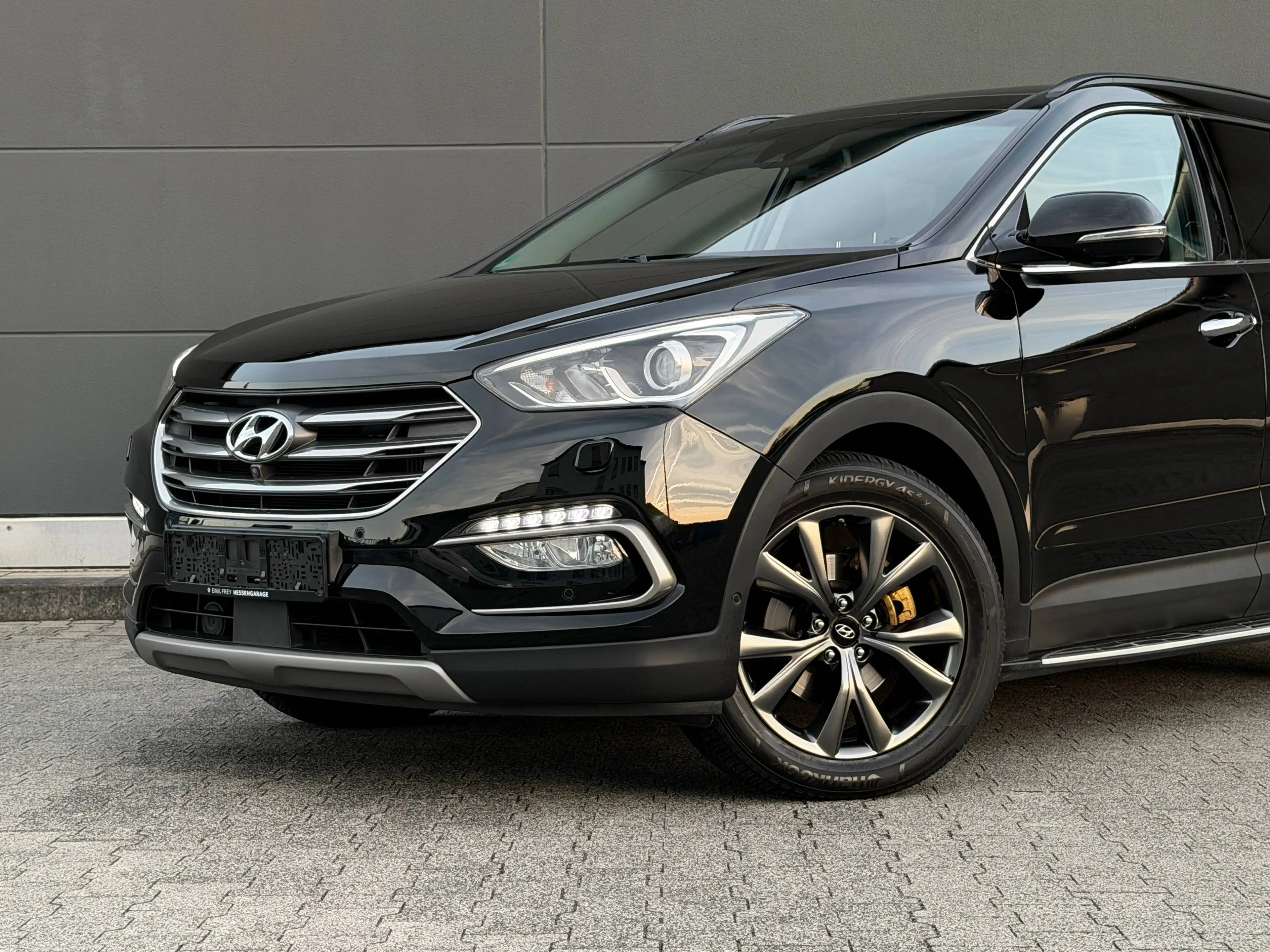 Hyundai SANTA FE 25 Jahre Luxus Edition Pano Sitzklima 360° Kam 4WD — photo 11