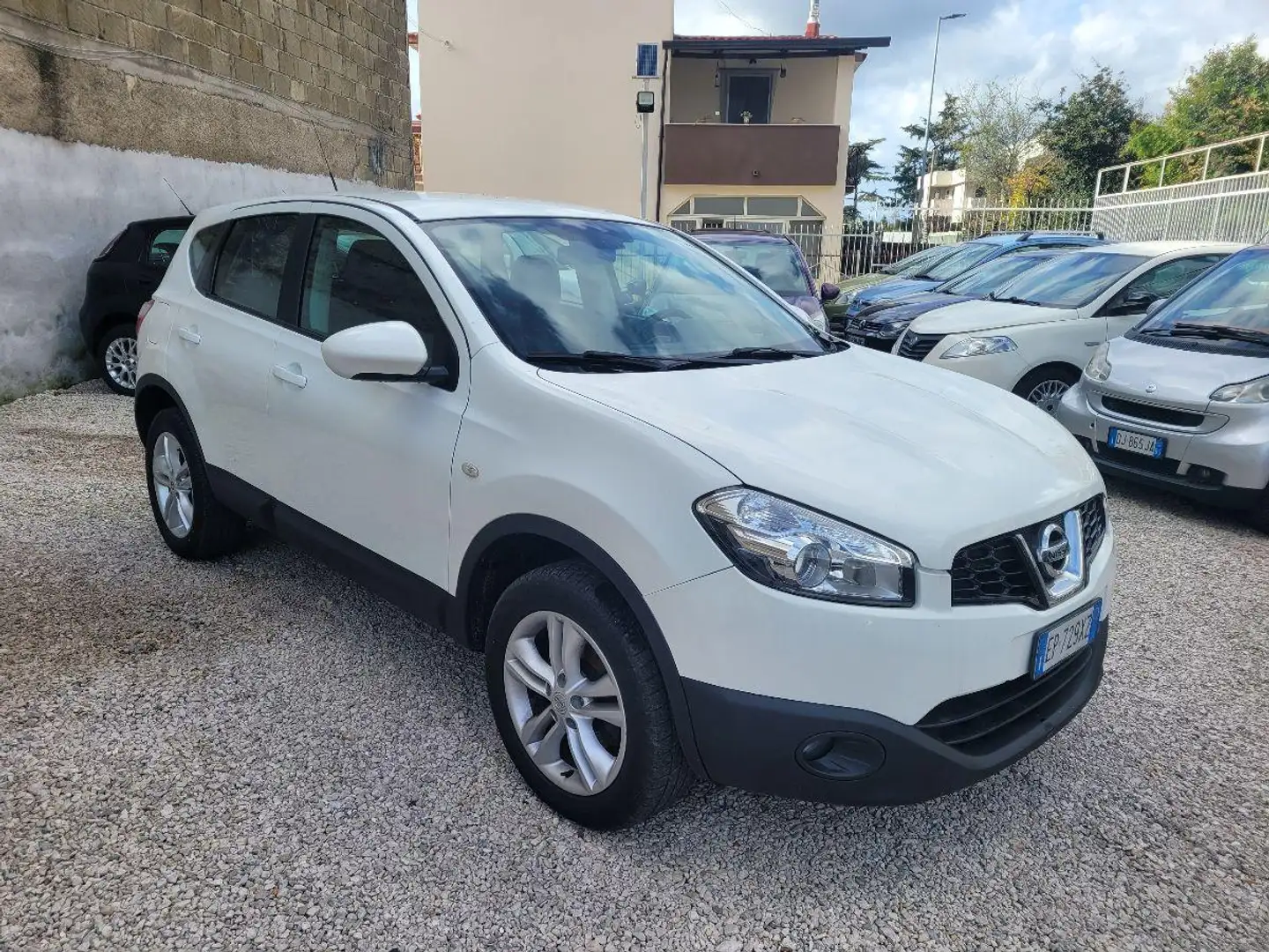 Nissan Qashqai 1.5 dCi DPF Tekna Wit - 1