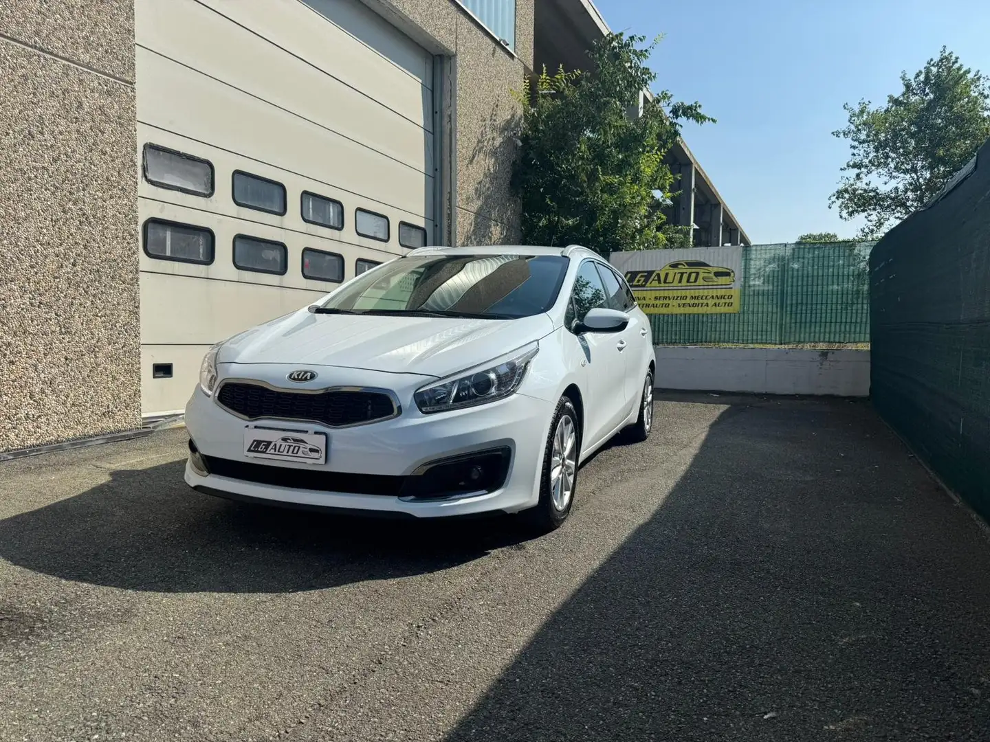 Kia Ceed / cee'd ceed II 2016 SW SW 1.6 crdi GT Line 110cv Bianco - 1