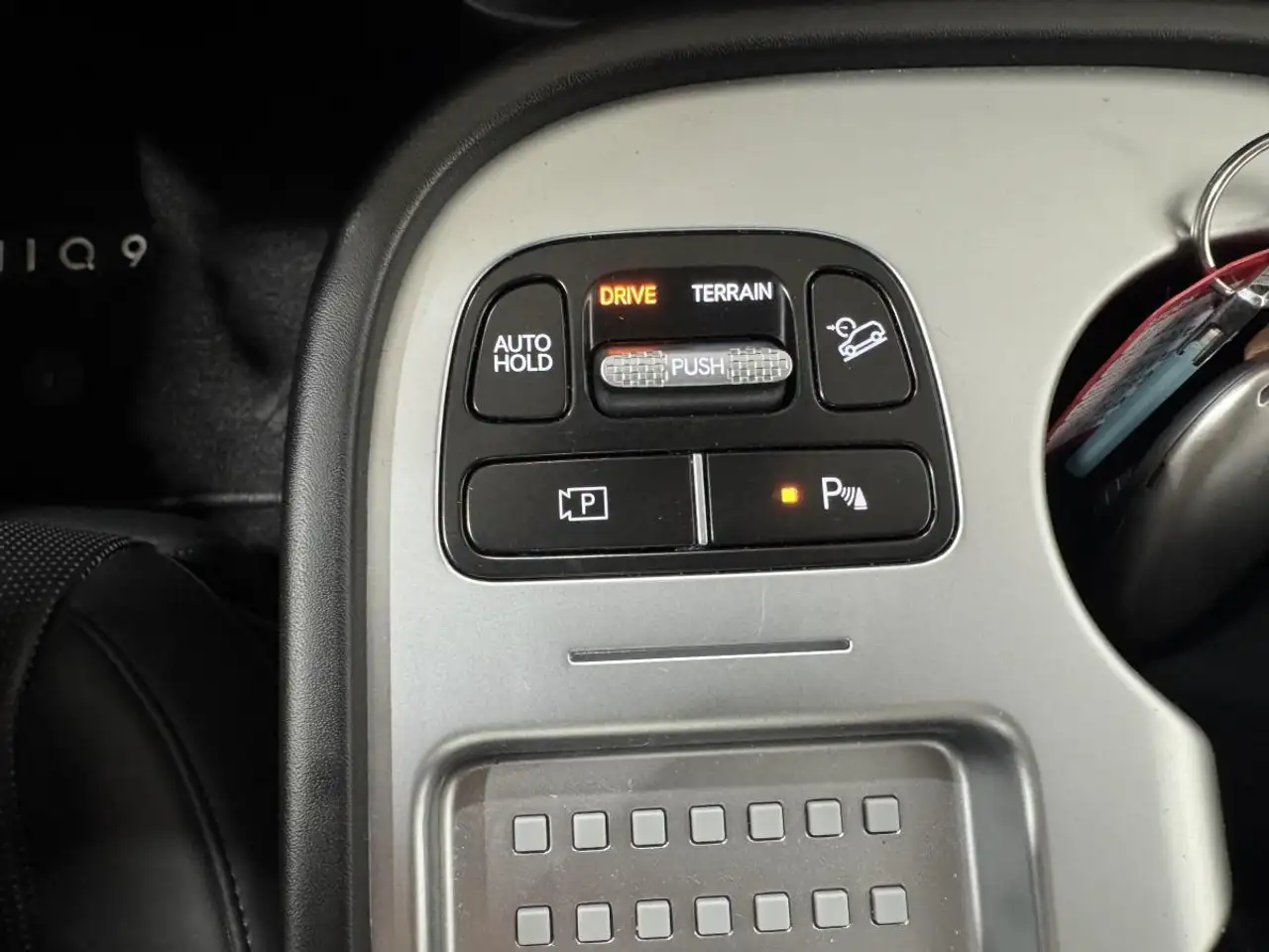 Hyundai IONIQ 9 снимка Hyundai IONIQ 9