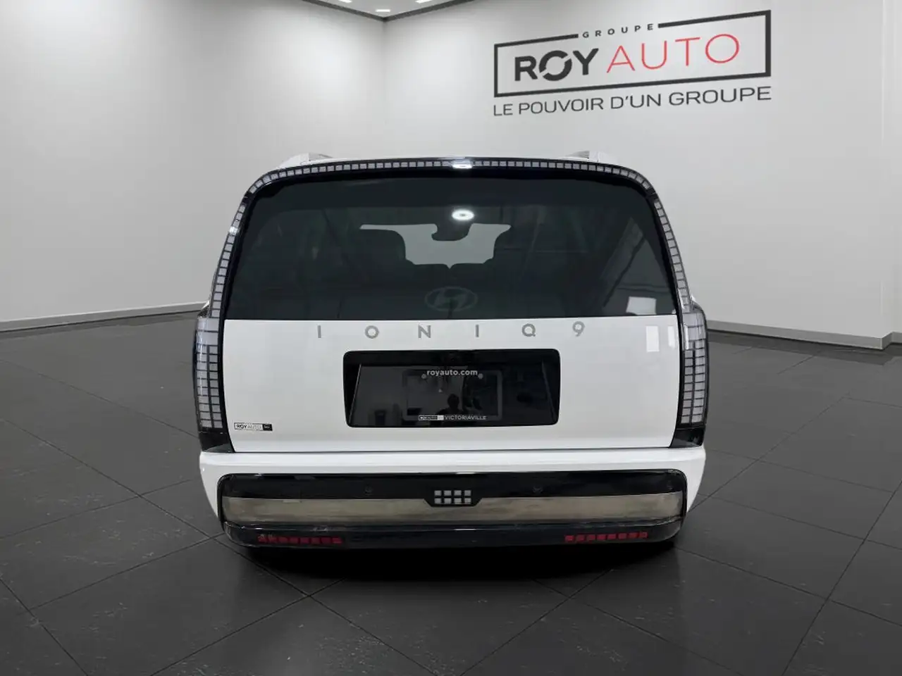 Hyundai IONIQ 9 снимка Hyundai IONIQ 9