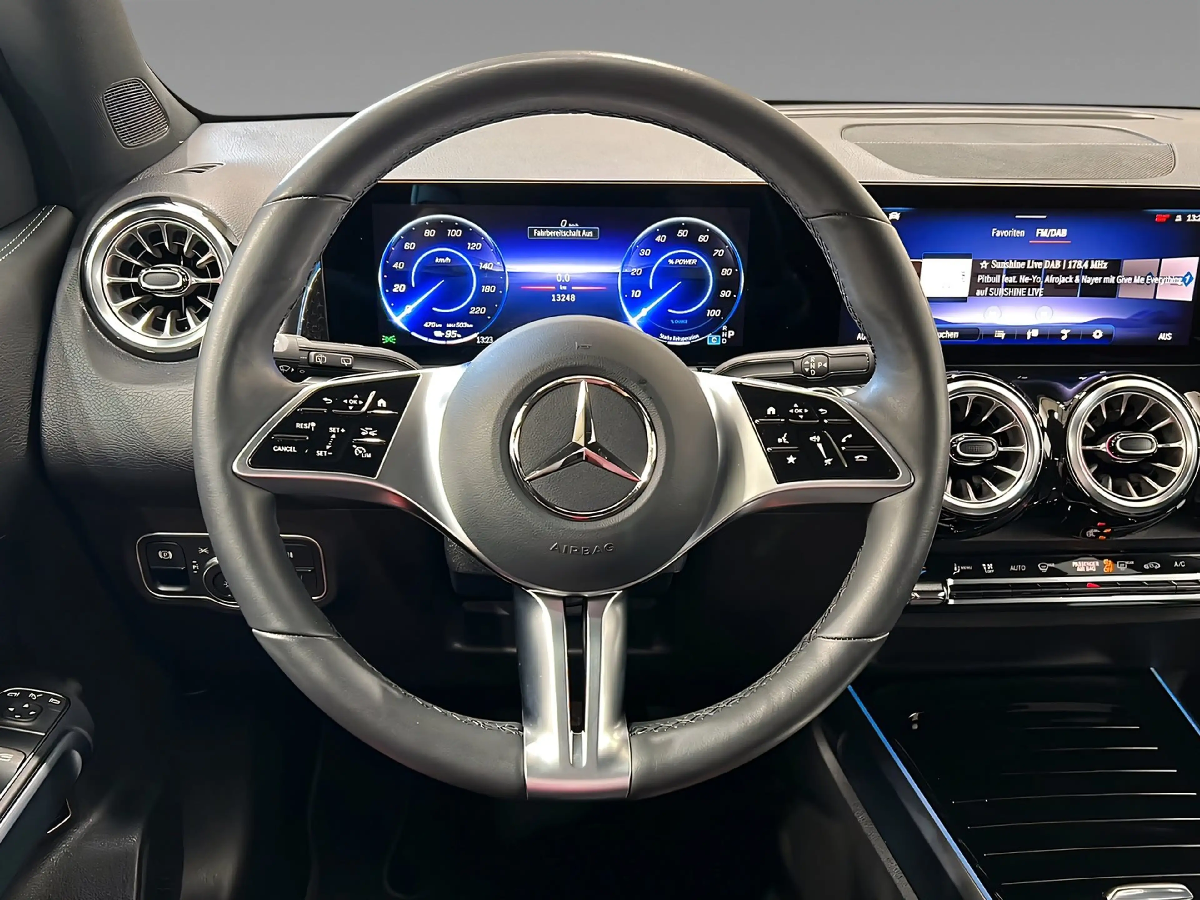 Mercedes-Benz EQB 250 + PROGRESSIVE+LED+Kamera+Ambi+LrHz+7 Sitz — photo 14