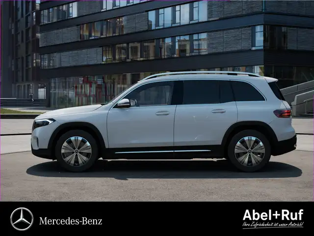Mercedes-Benz Eqb view 3