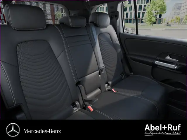 Mercedes-Benz Eqb view 9