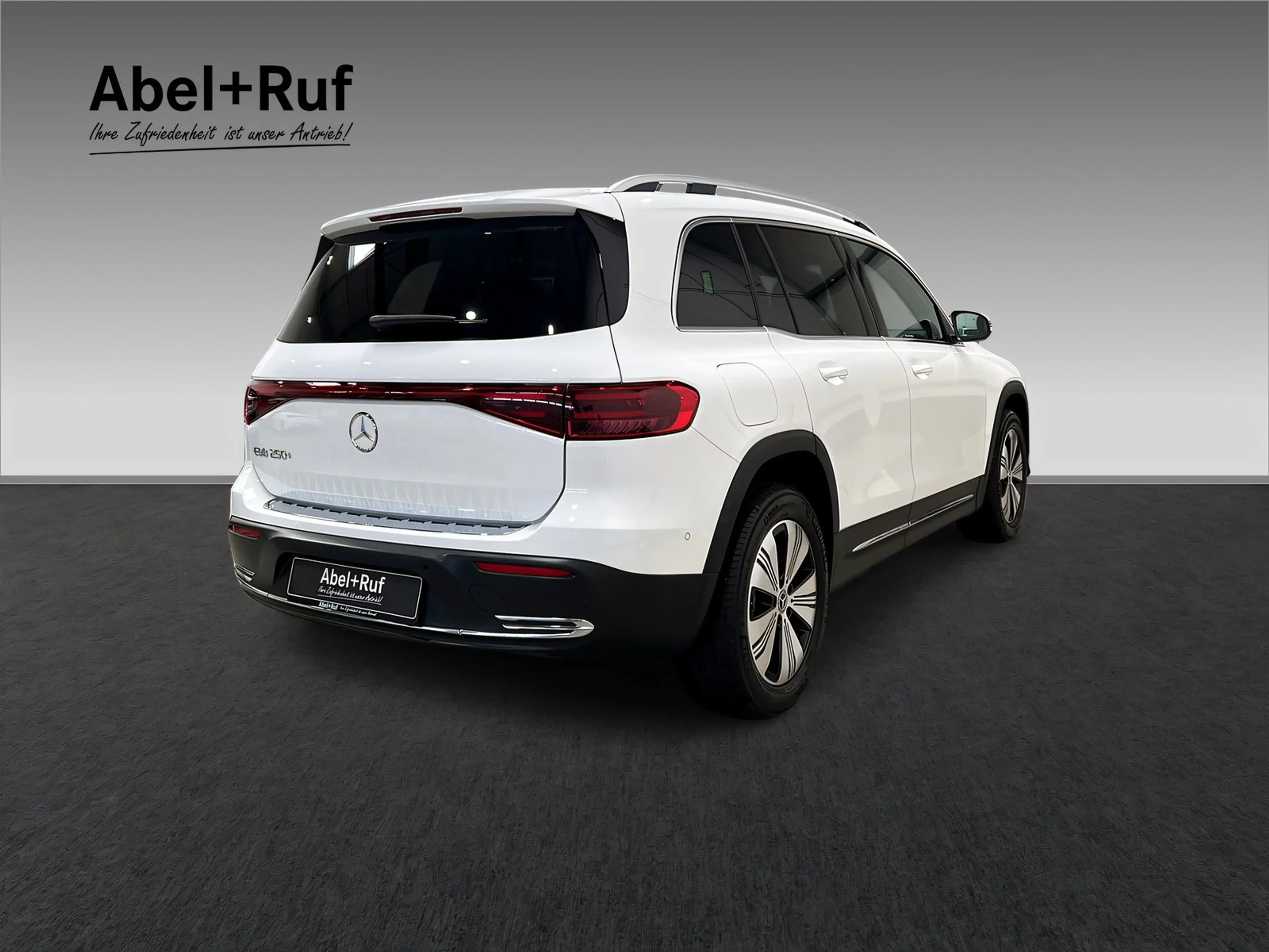 Mercedes-Benz EQB 250 + PROGRESSIVE+LED+Kamera+Ambi+LrHz+7 Sitz — photo 7