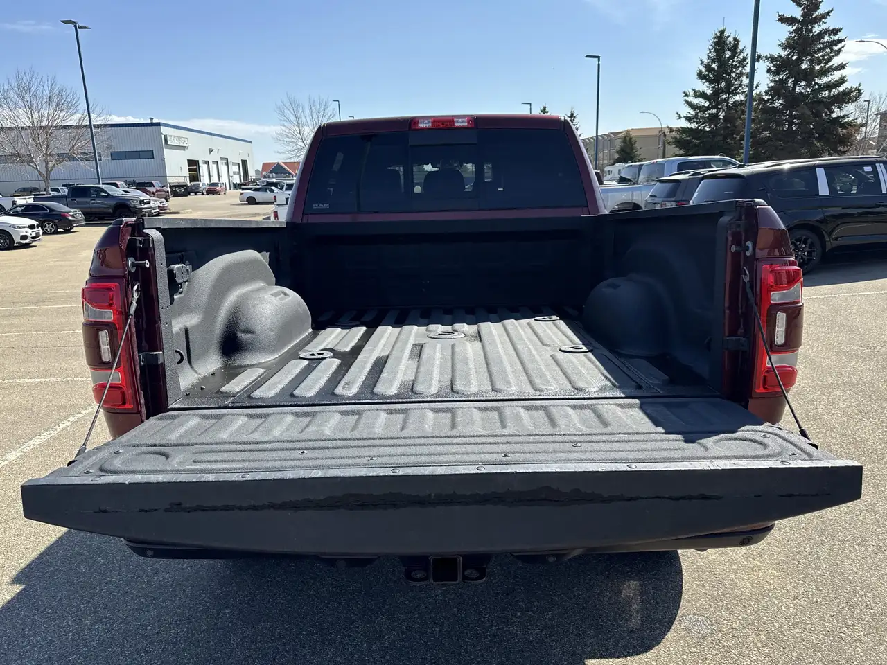 RAM 3500 снимка RAM 3500