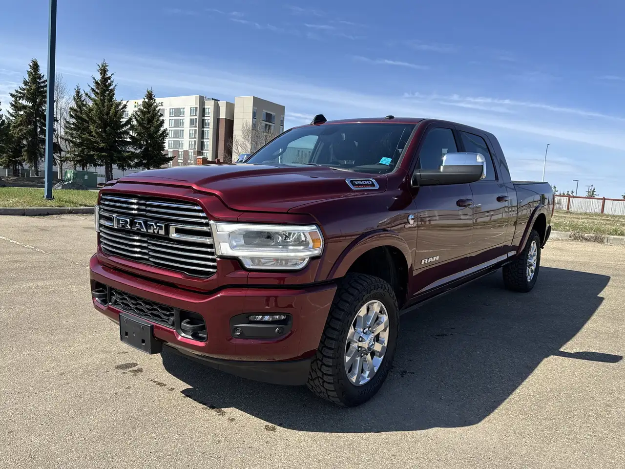 RAM 3500 снимка RAM 3500