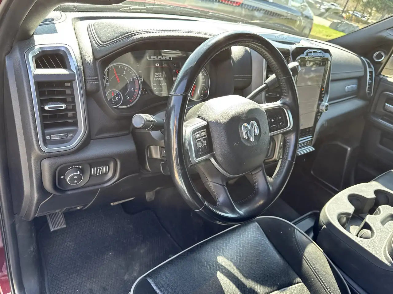 RAM 3500 снимка RAM 3500