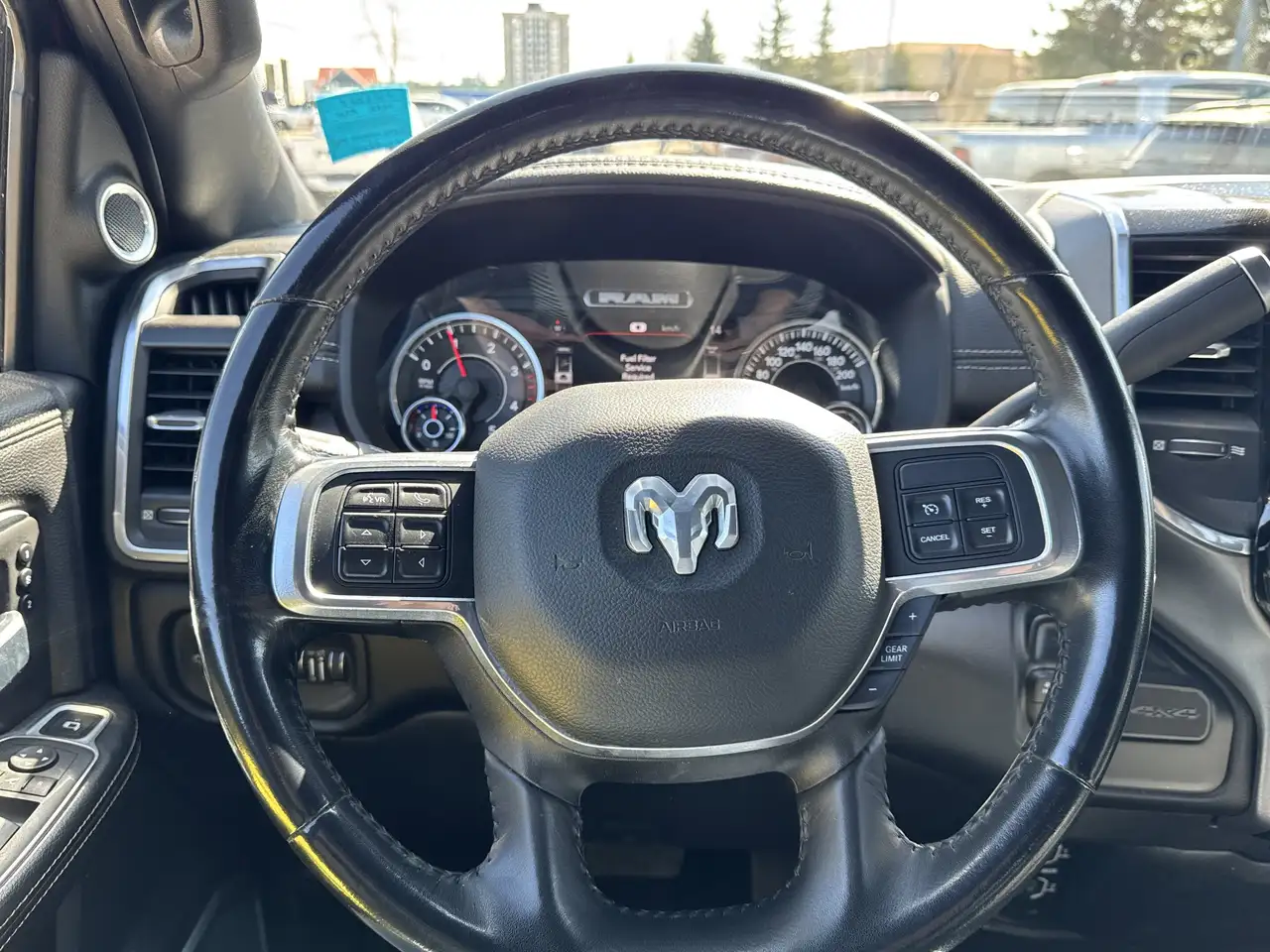 RAM 3500 снимка RAM 3500