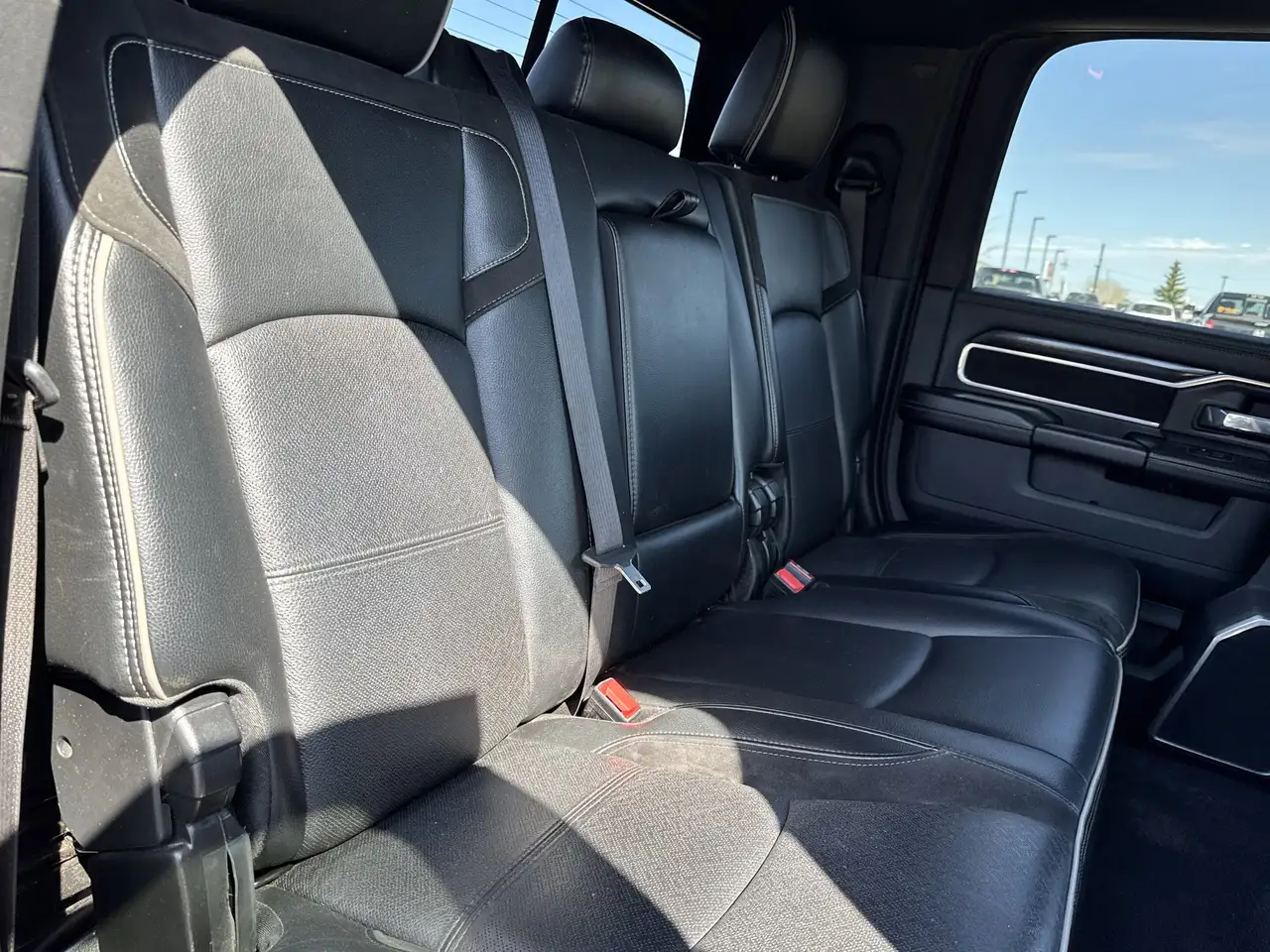 RAM 3500 снимка RAM 3500